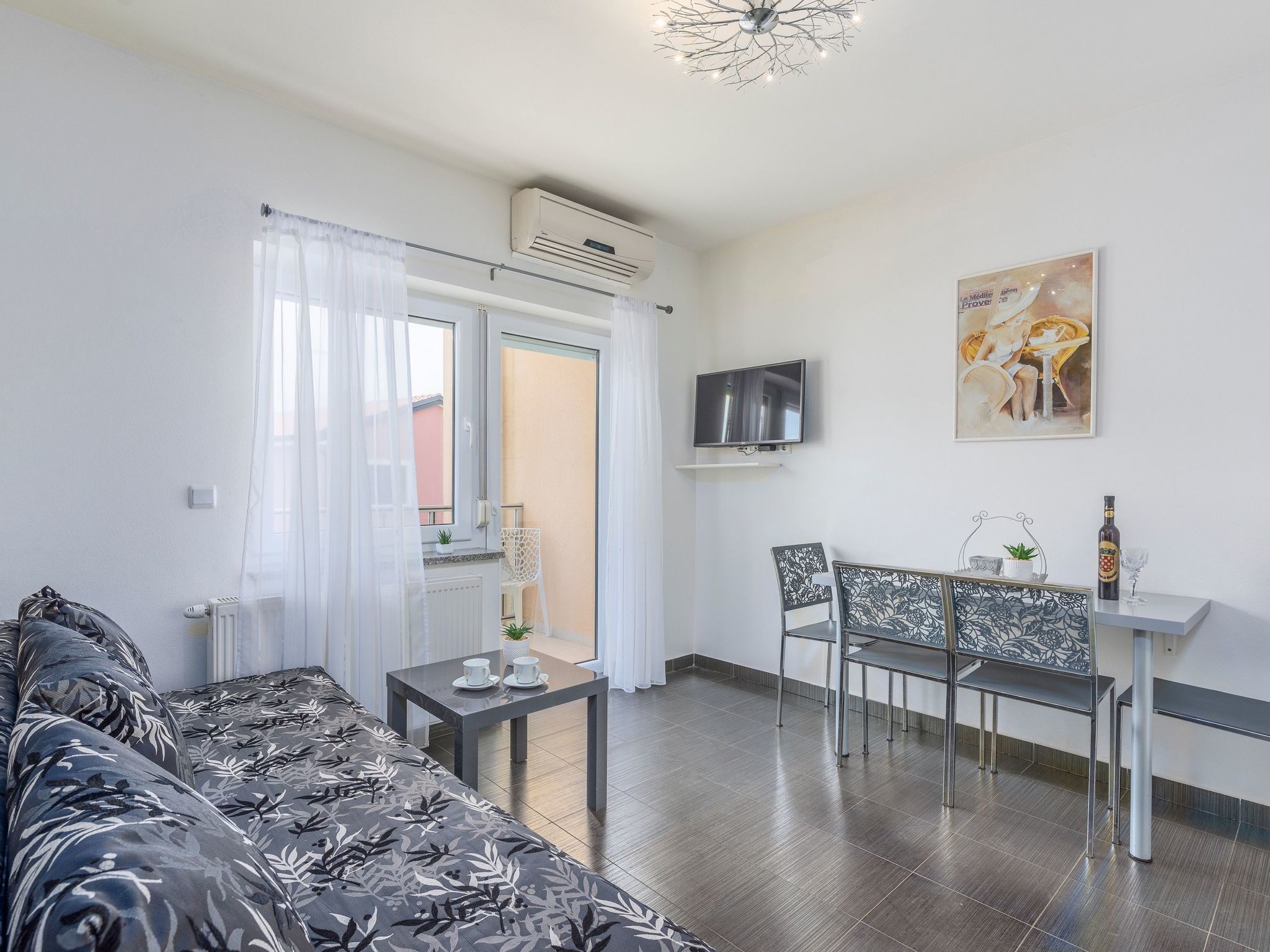 Appartement in Funtana mit Grill