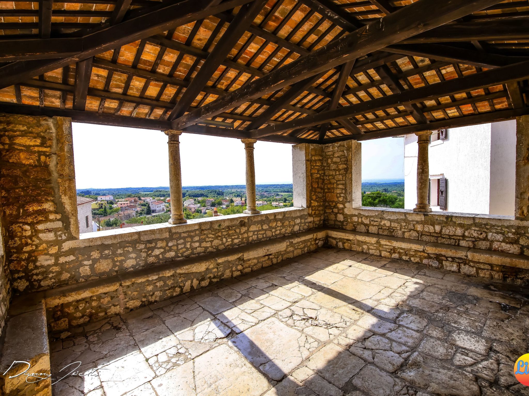 Villa Linet 6.-Drinnen