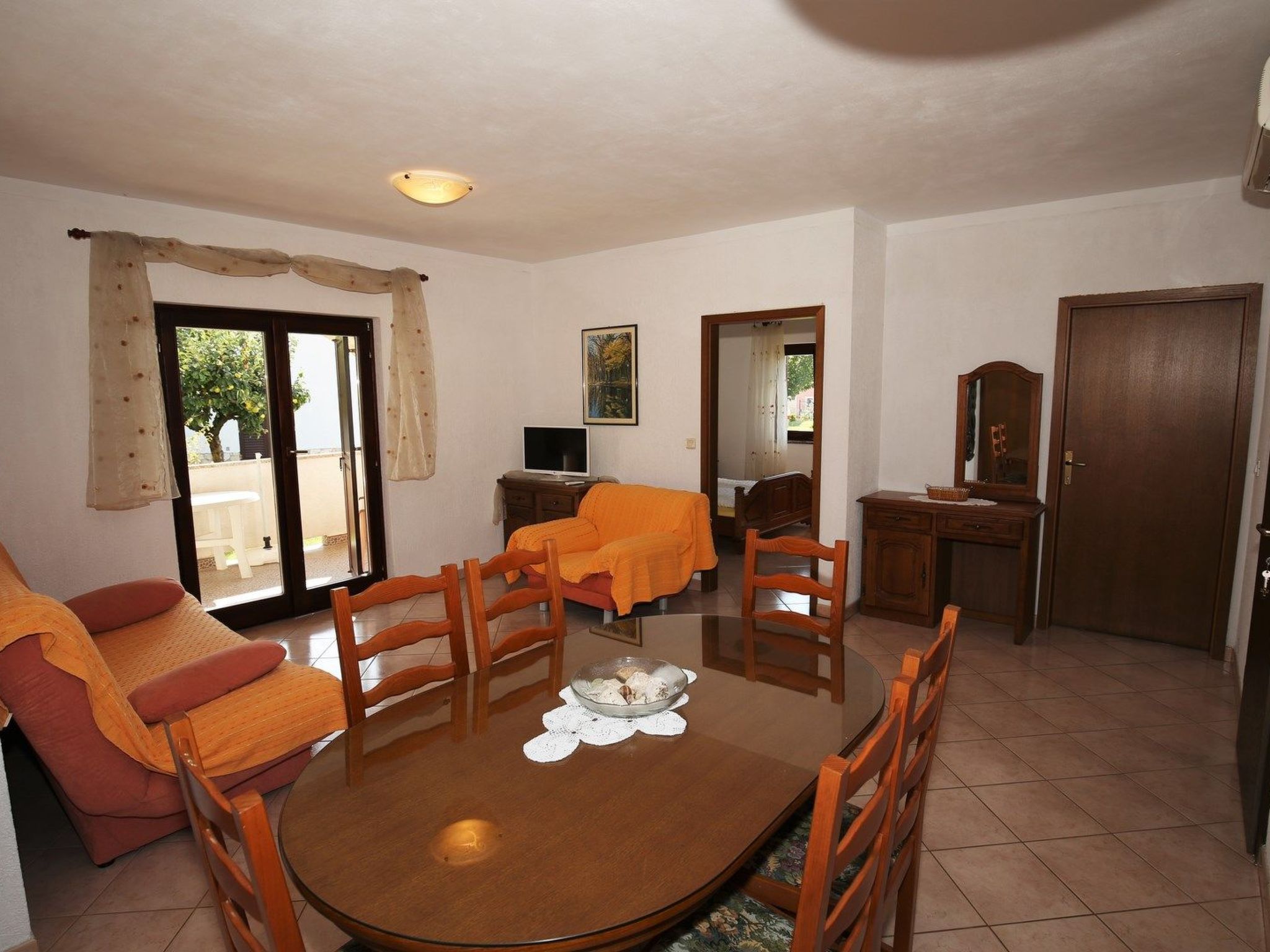 Villa Linet 1.-Drinnen