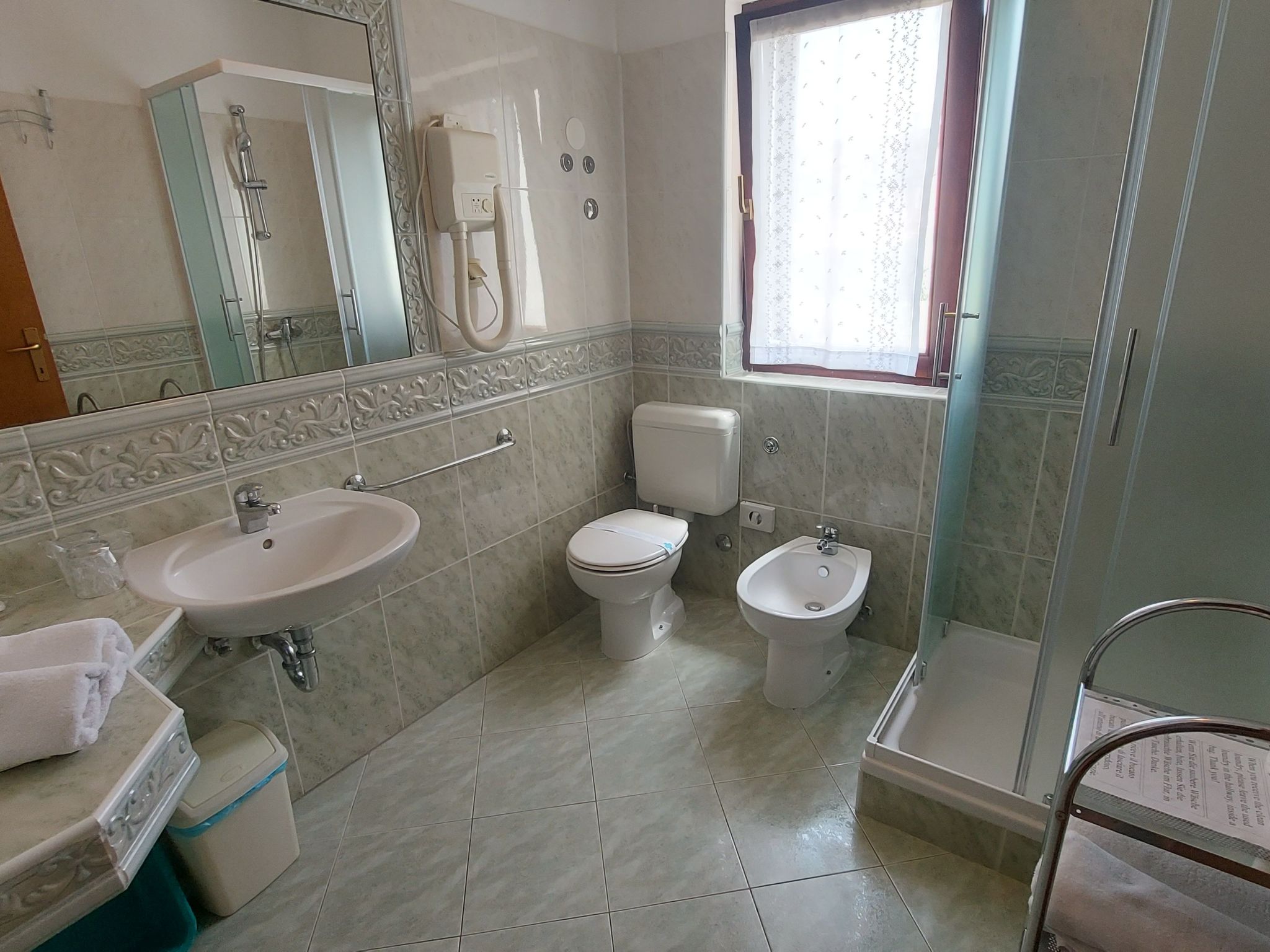 Villa Linet 1.-Drinnen