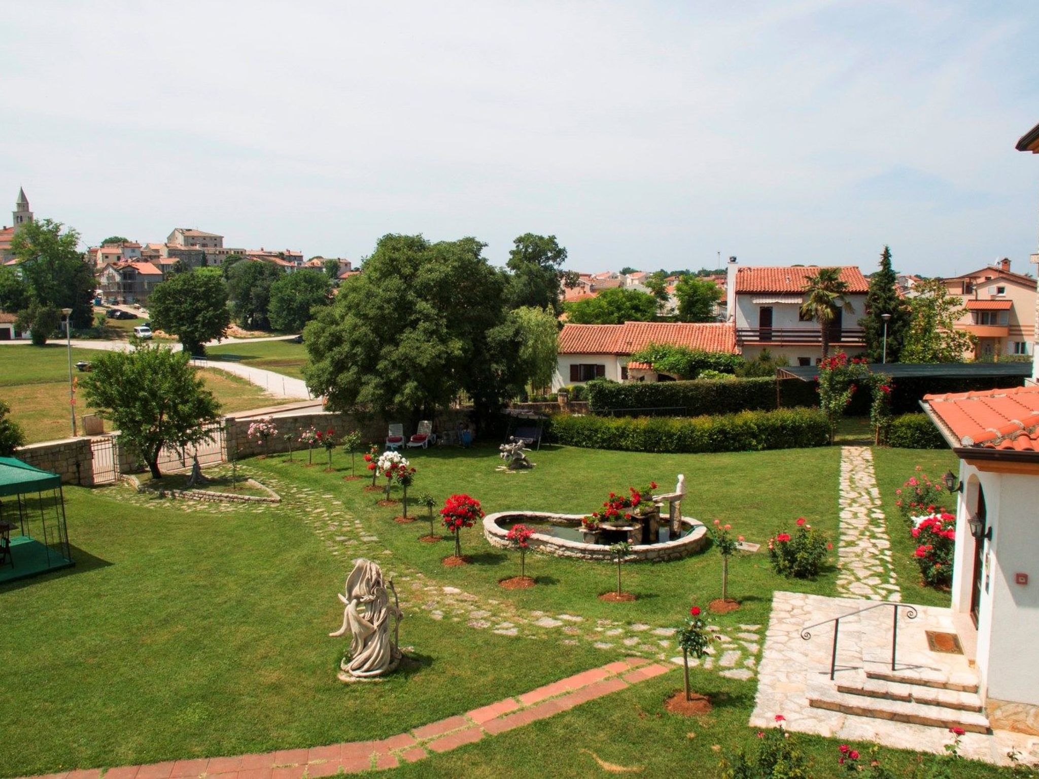 Villa Linet 4.-Inside