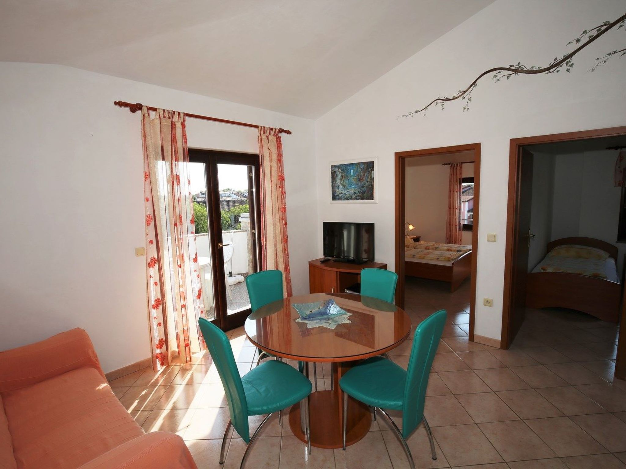 Villa Linet 7.-Drinnen