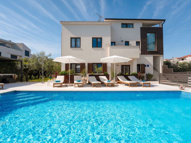 Residence Mala 1
