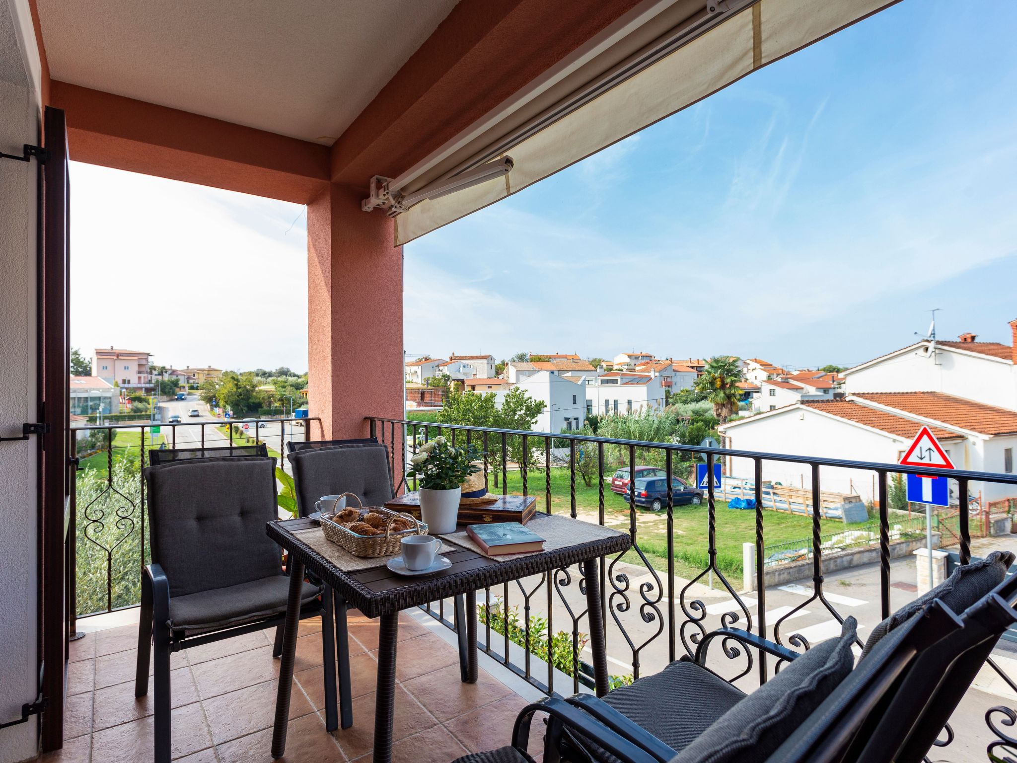 Schöne Wohnung Funtana Nr.1-Binnen