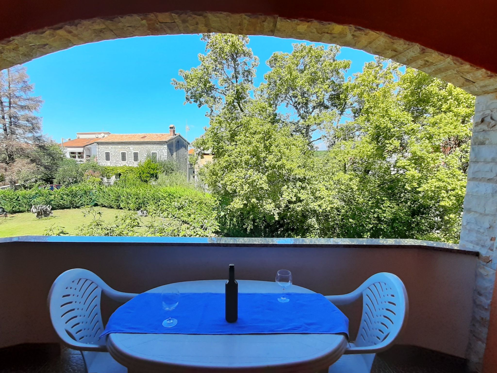 Villa Linet 5.-Drinnen