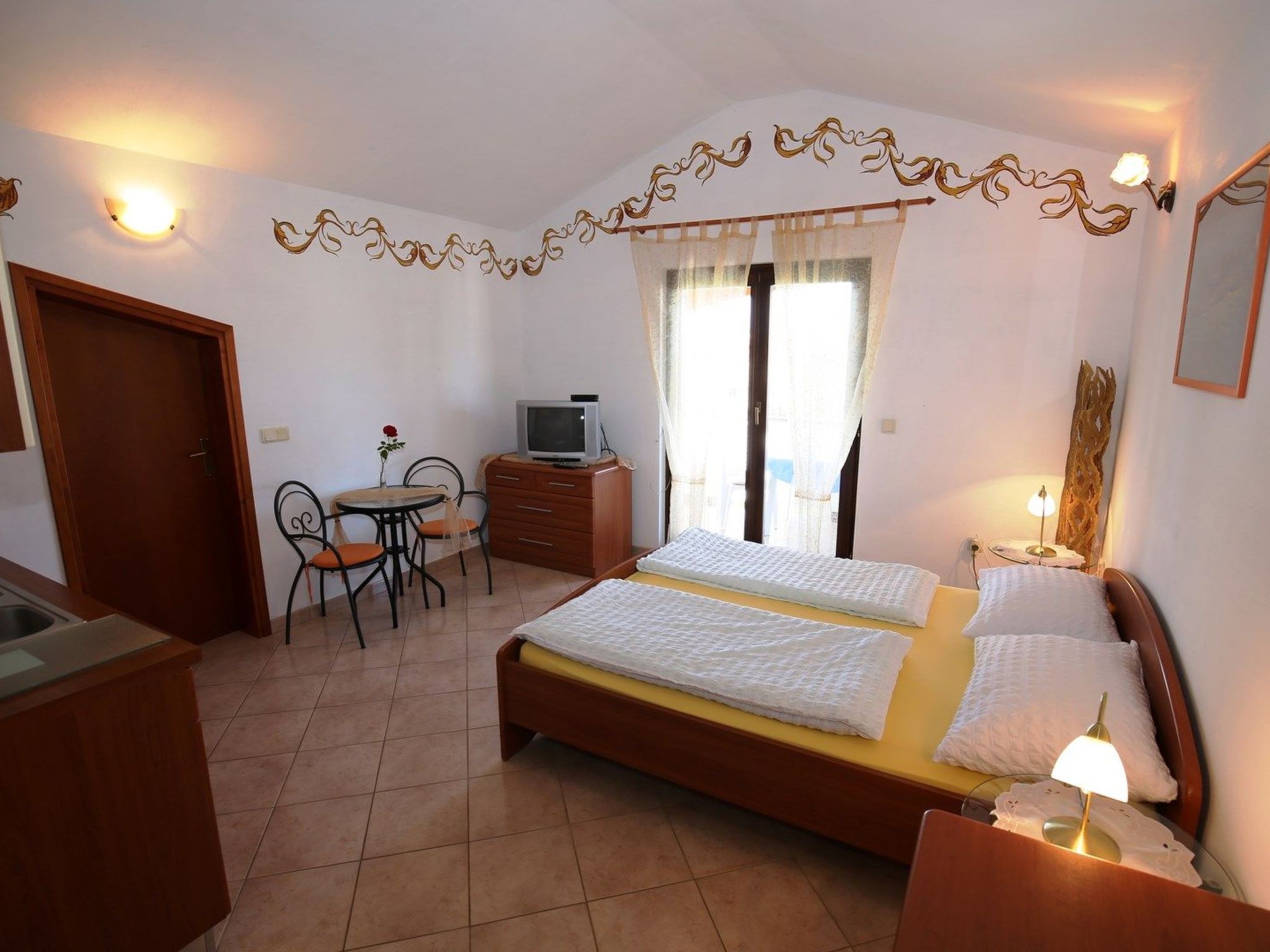 Villa Linet 8.-Drinnen