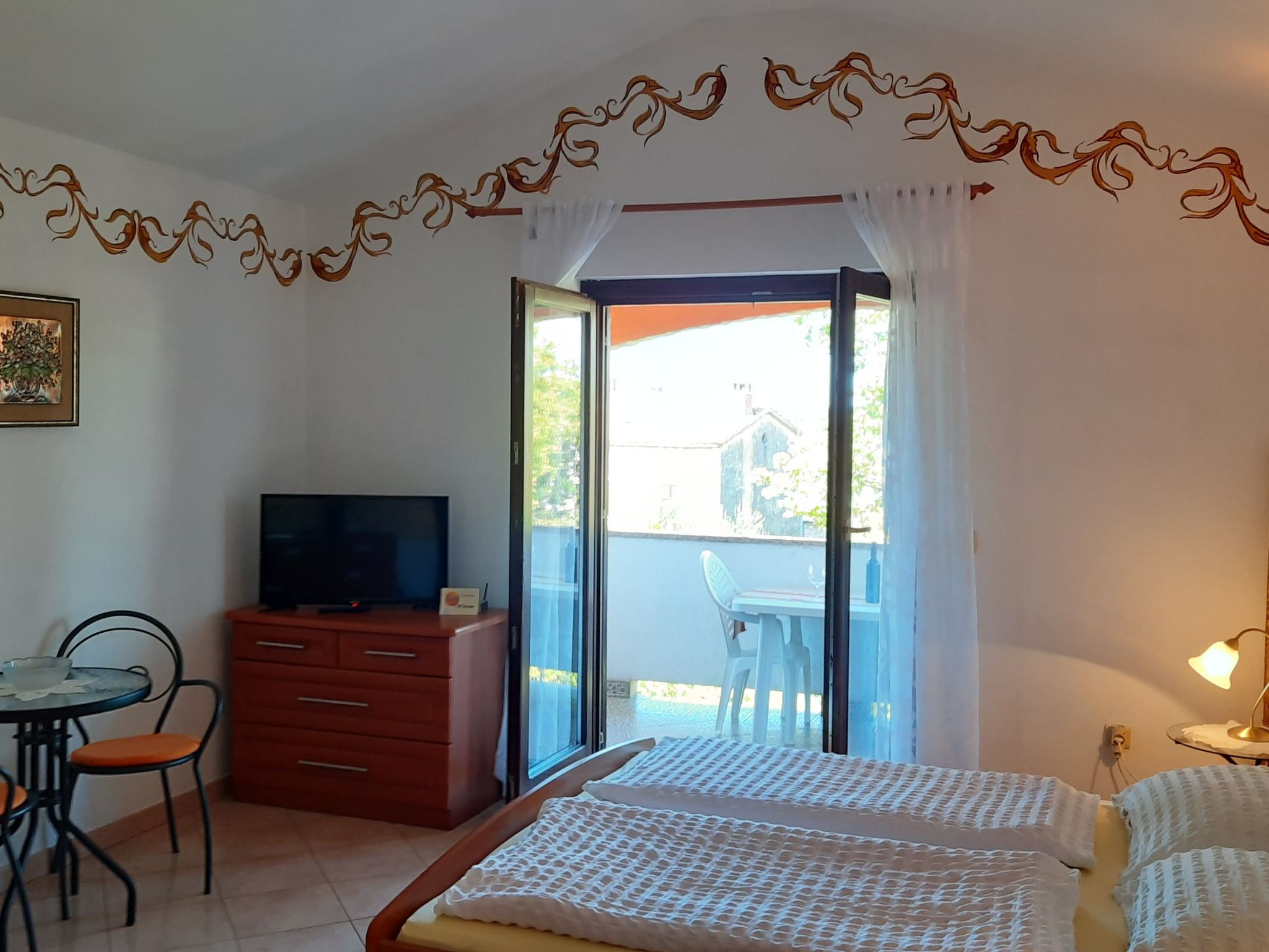 Villa Linet 8.-Drinnen