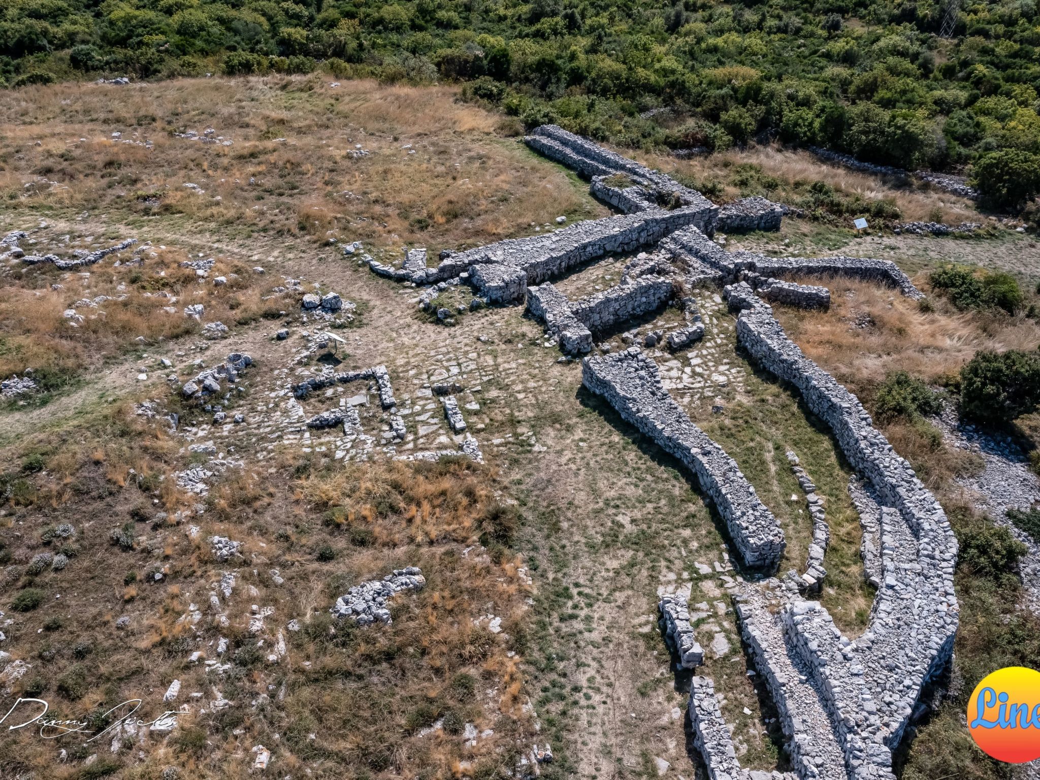 Villa Linet 8.-Drinnen