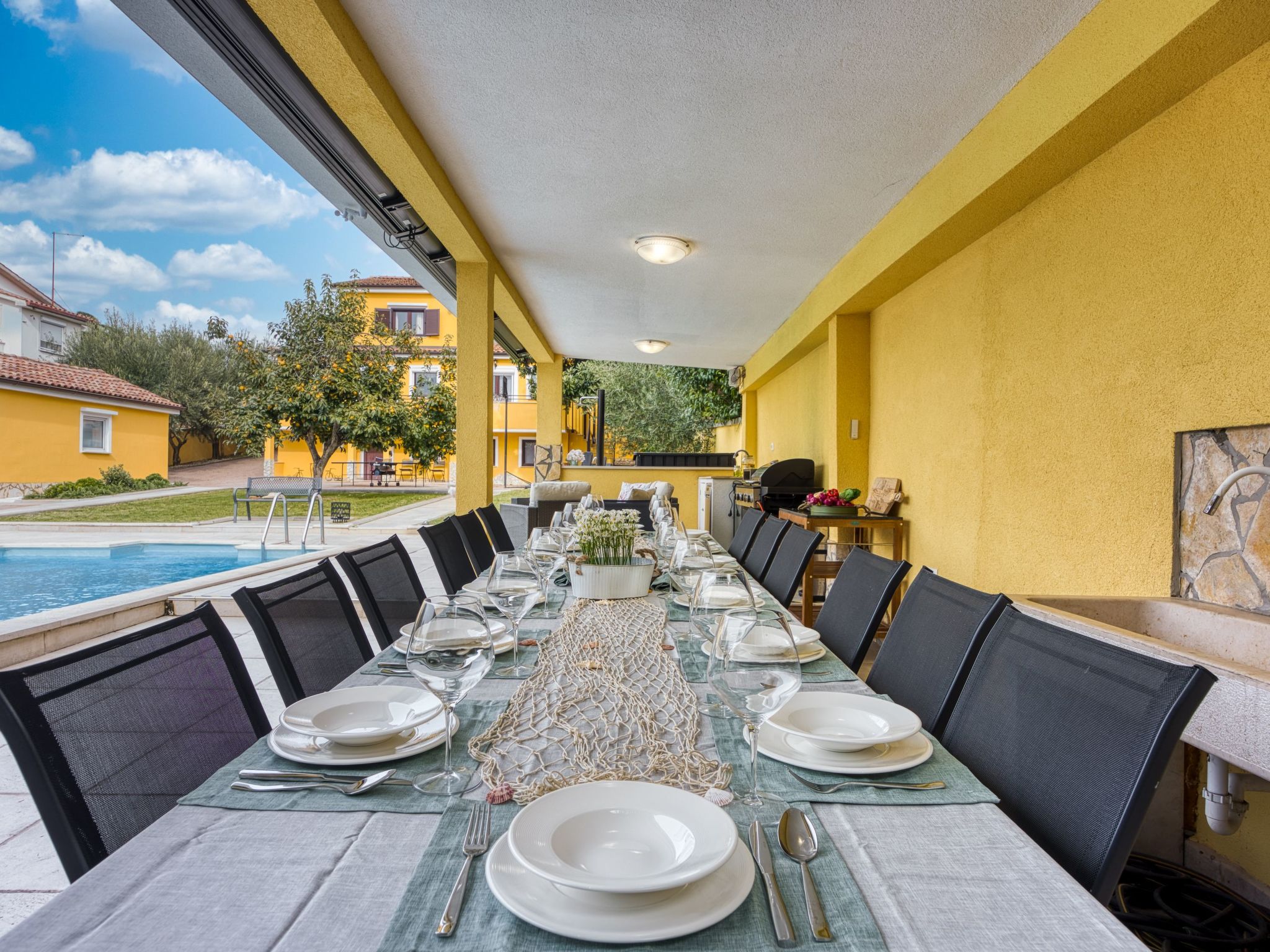 Charmante Familienvilla für 14 Personen in der Nähe von Porec-Binnen