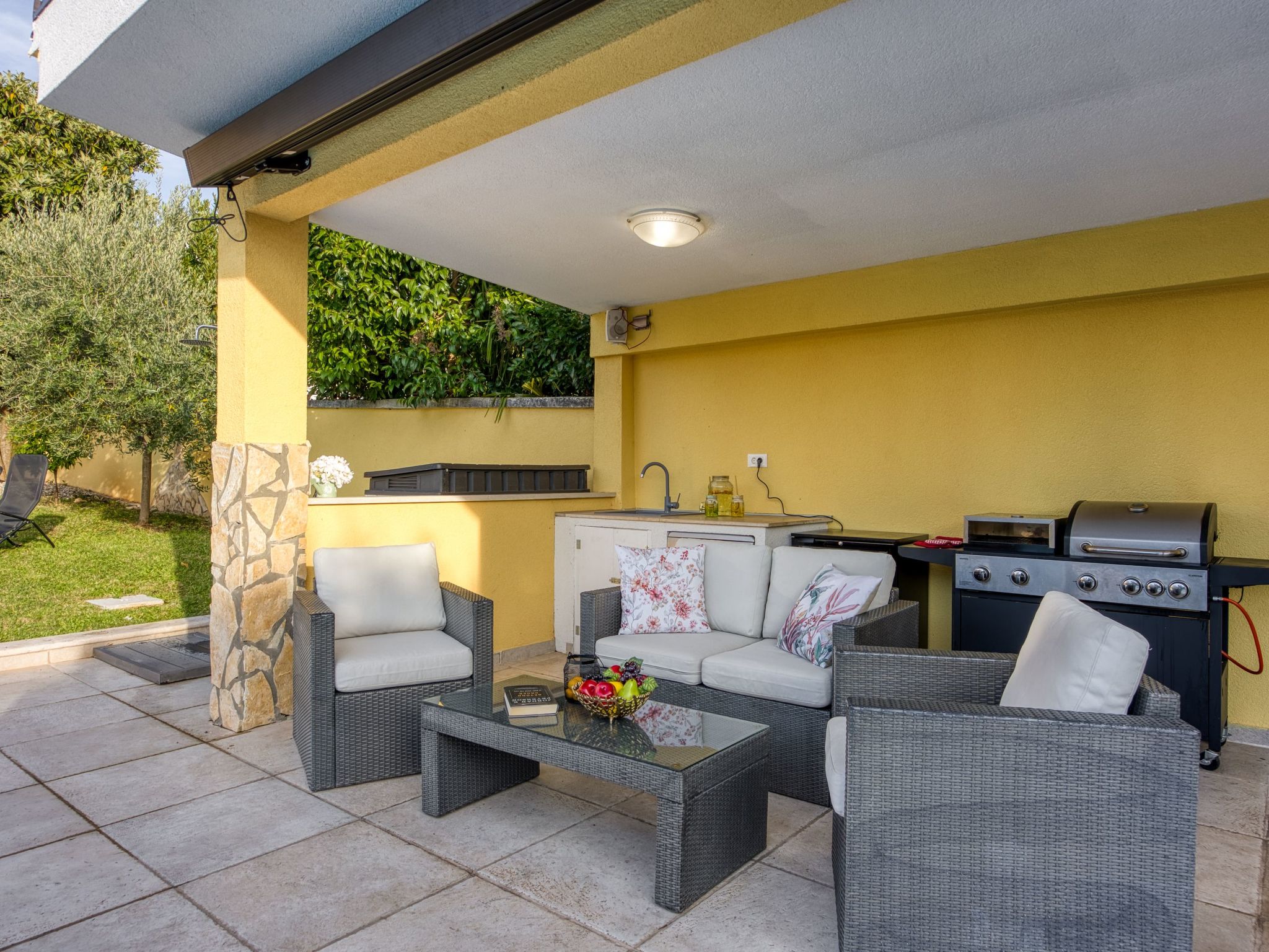 Charmante Familienvilla für 14 Personen in der Nähe von Porec-Binnen