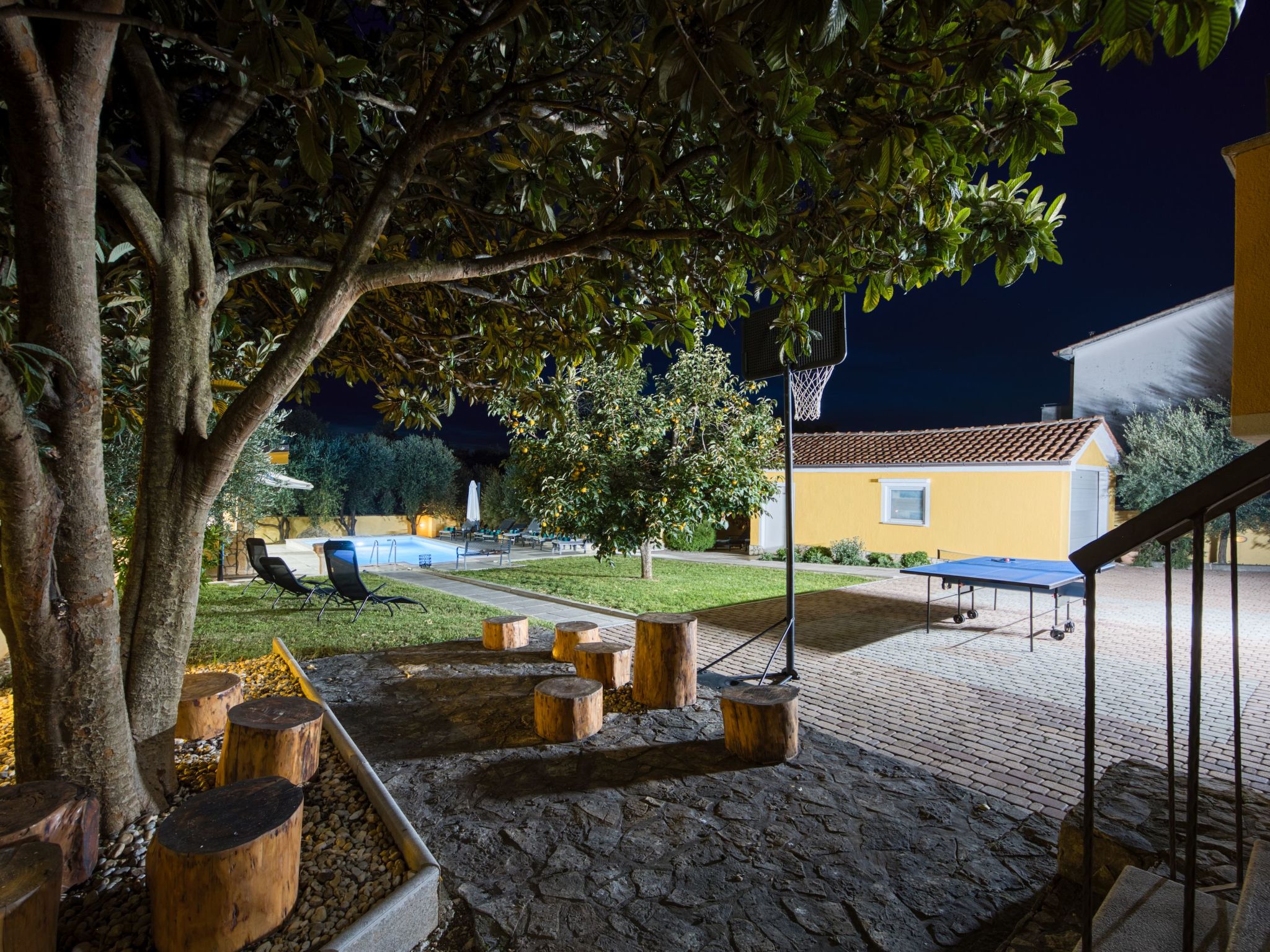 Charmante Familienvilla für 14 Personen in der Nähe von Porec-Binnen