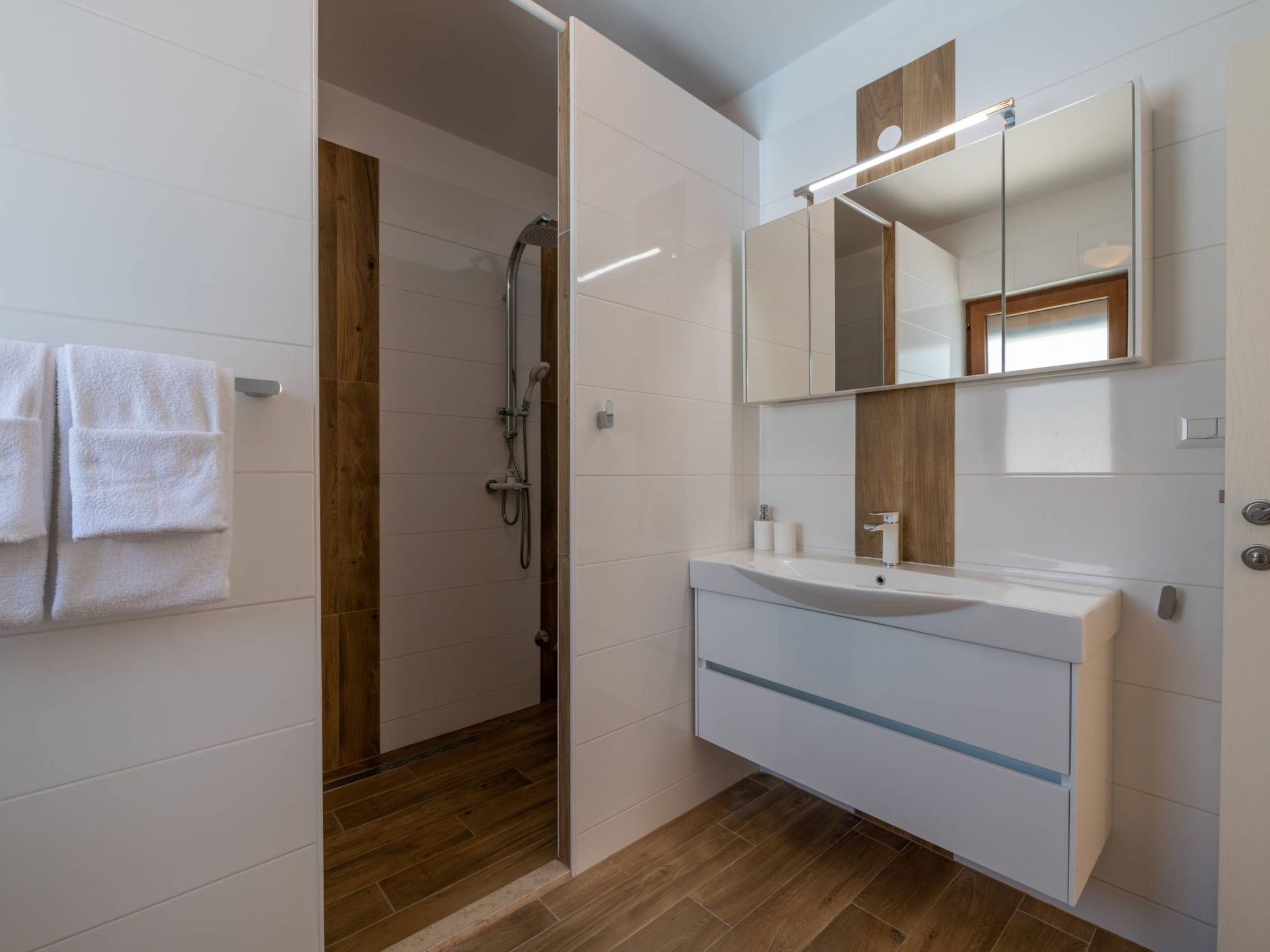 Villa Künstler-Dedans