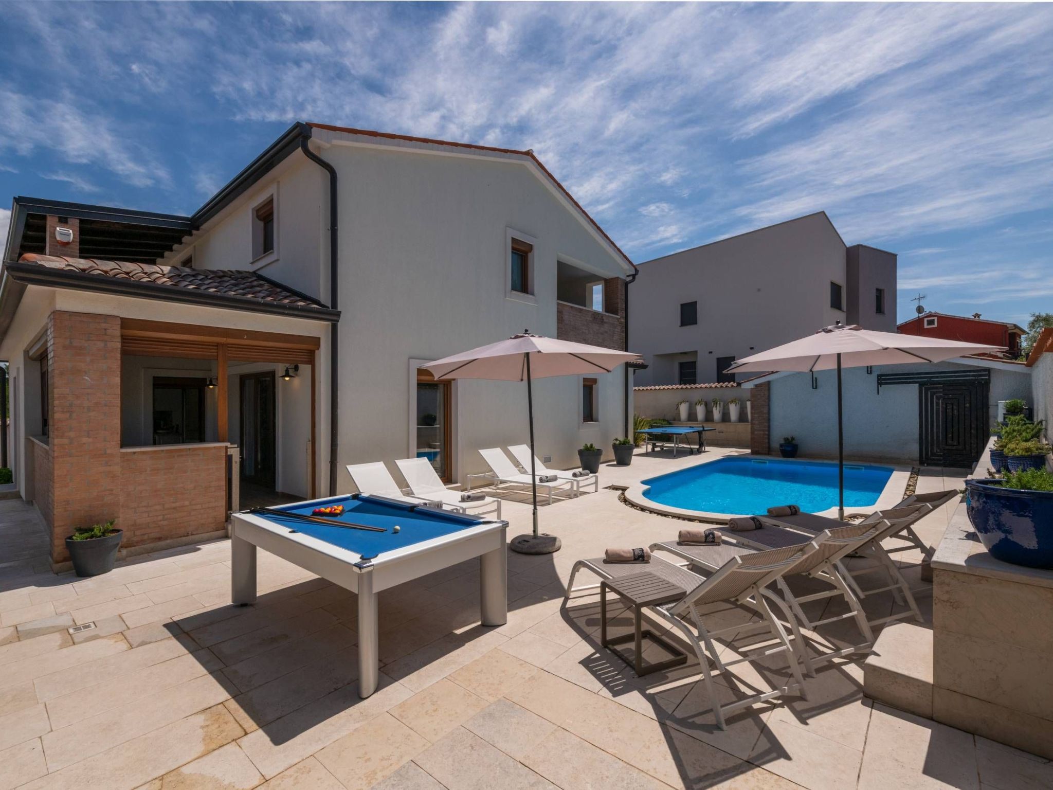 Villa Künstler-Dedans