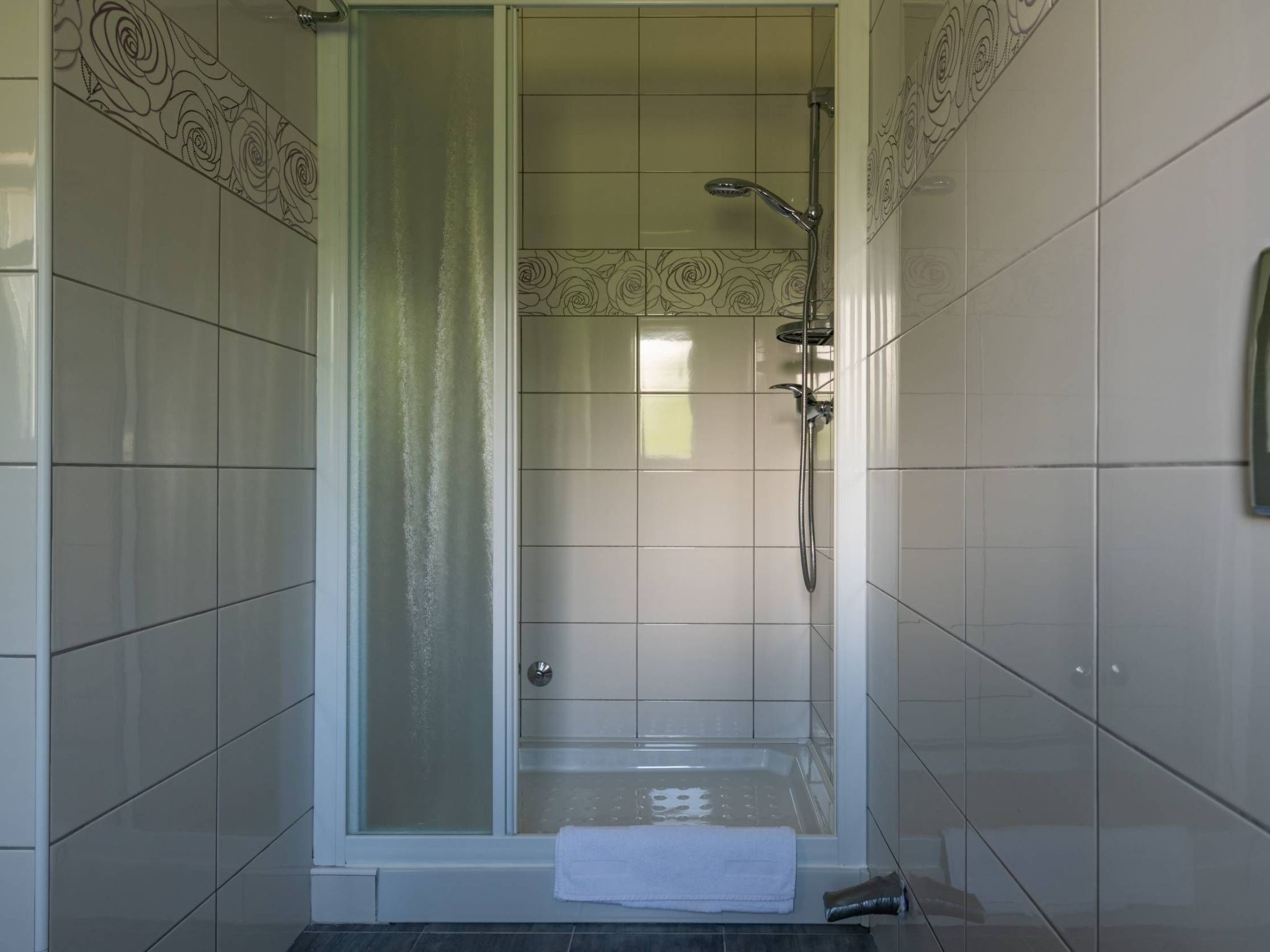 Unknown Accommodation-Dedans