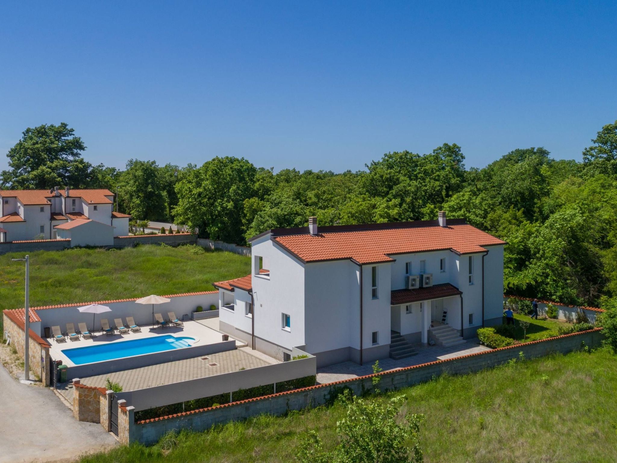 Unknown Accommodation-Dedans