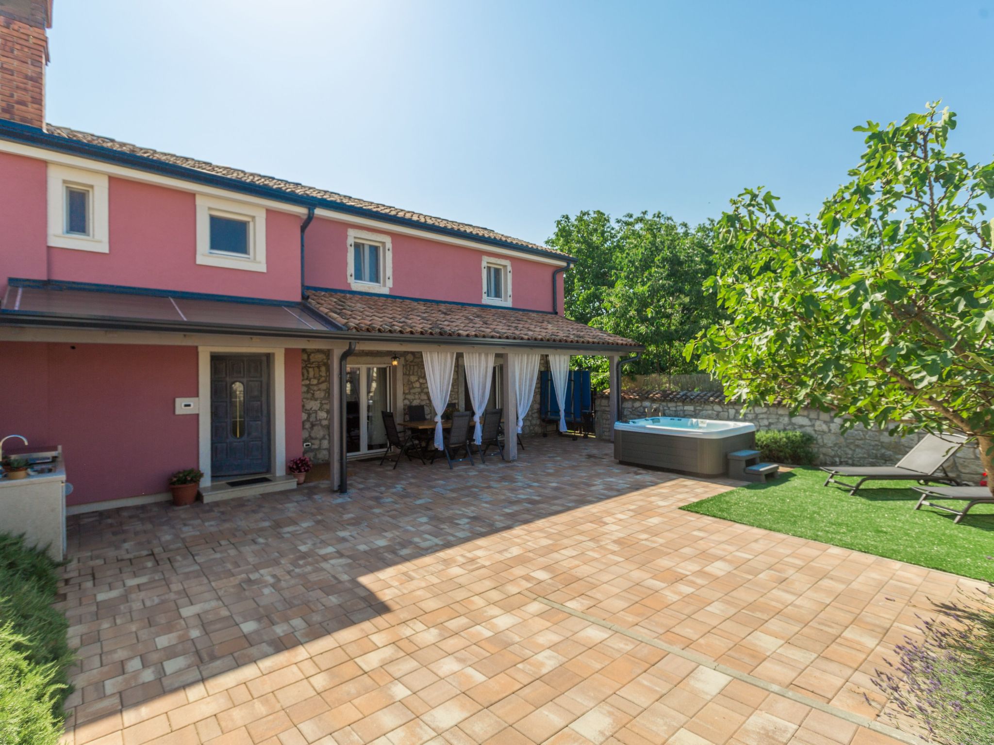 Vakantiehuis met 3 slaapkamer(s) in Dracevac (Kroatië) voor 6 personen