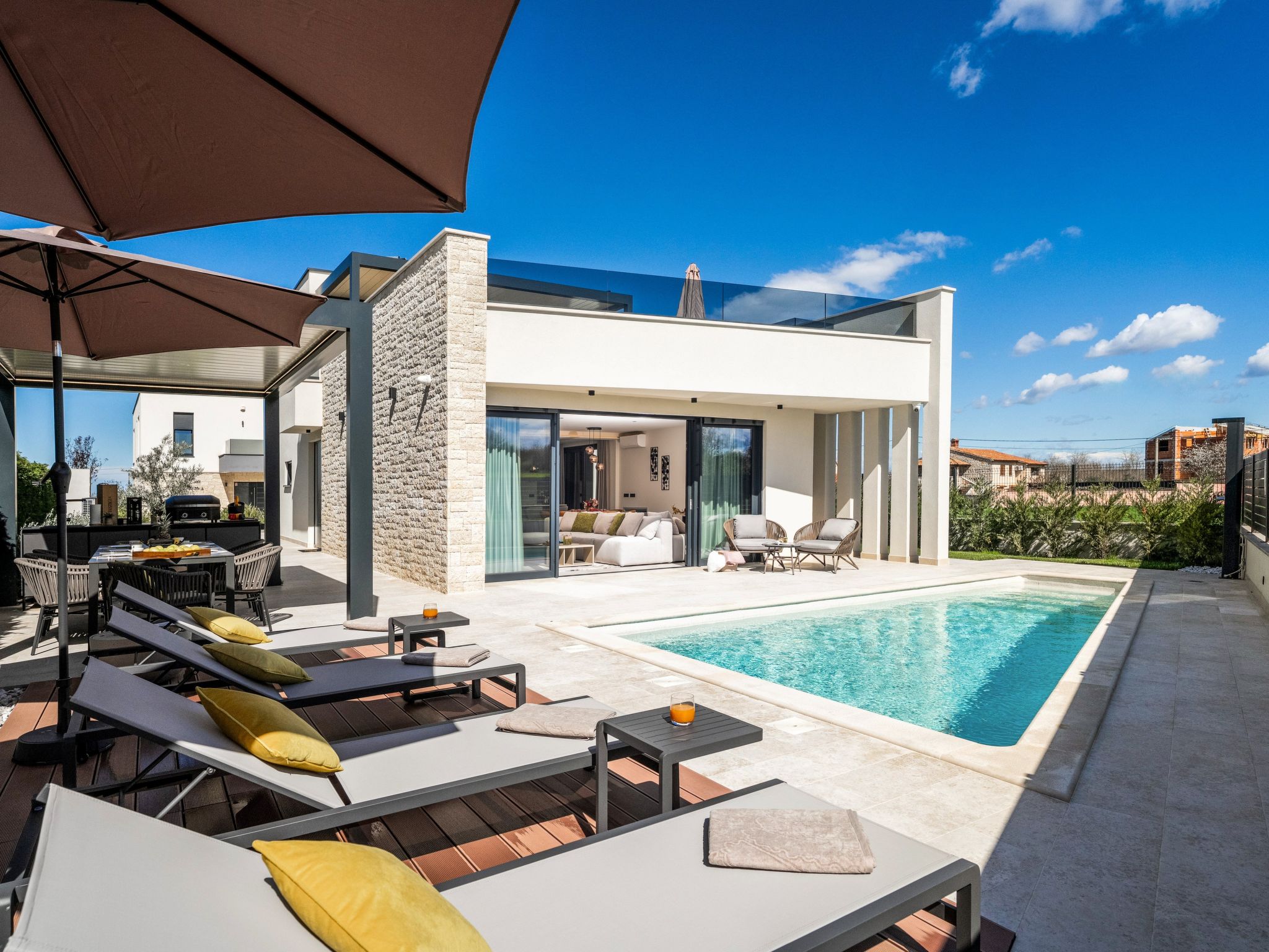 Luxuriöse Villa mit Pool und Whirlpool in Porec