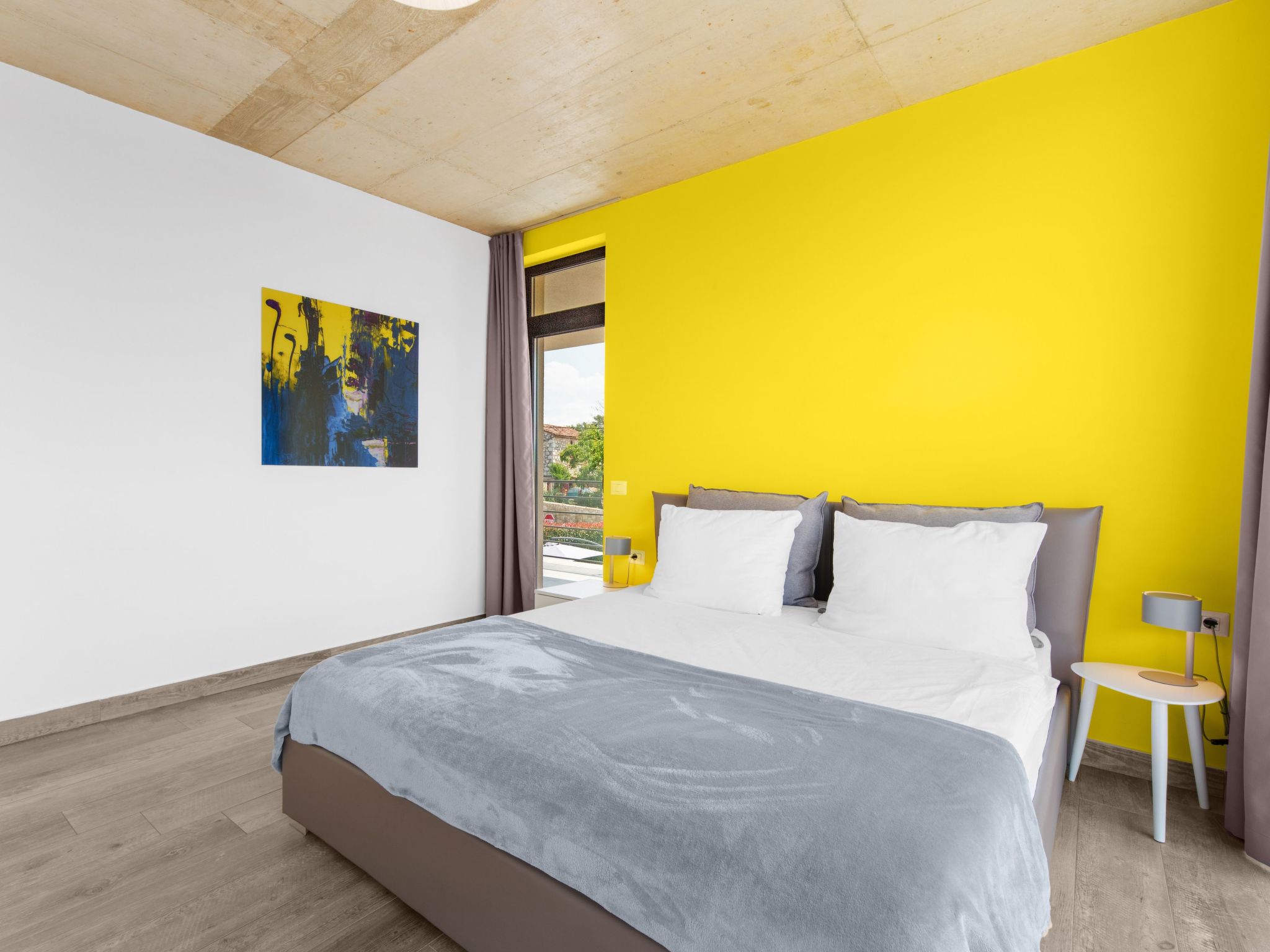 In Dračevac mit Großem Pool-Image-tags.info