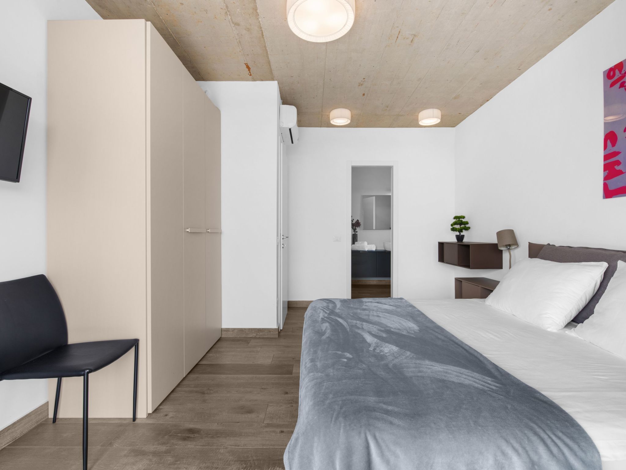 In Dračevac mit Großem Pool-Image-tags.info