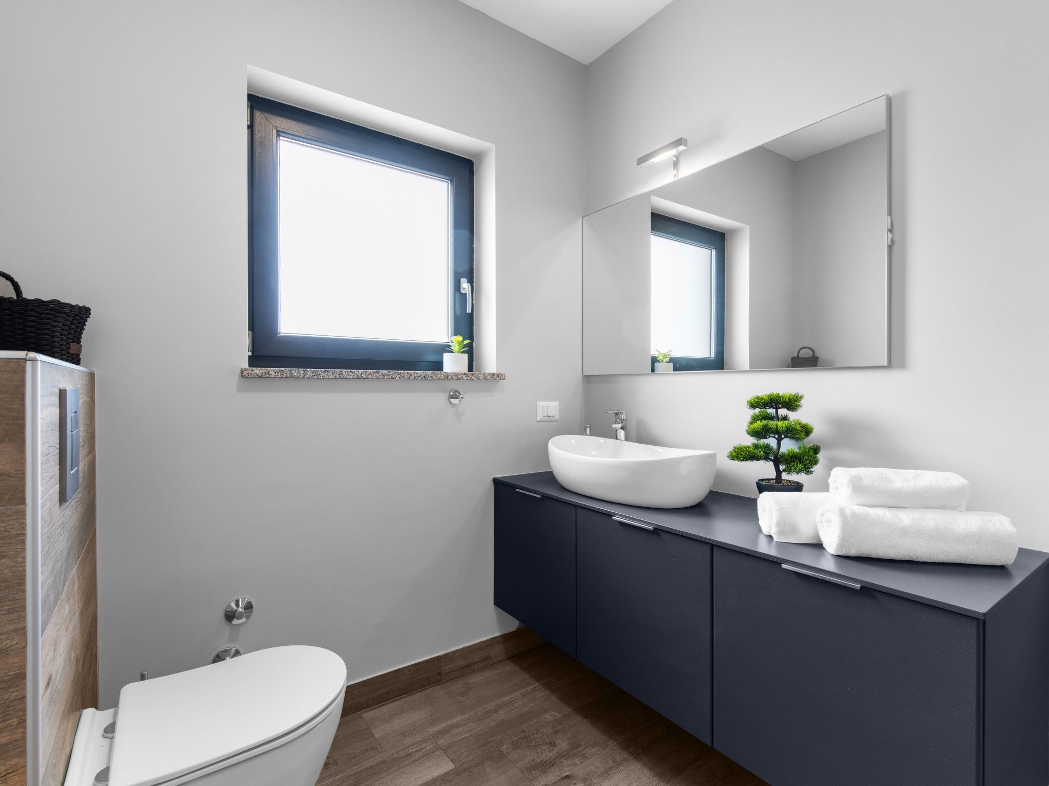 In Dračevac mit Großem Pool-Image-tags.info