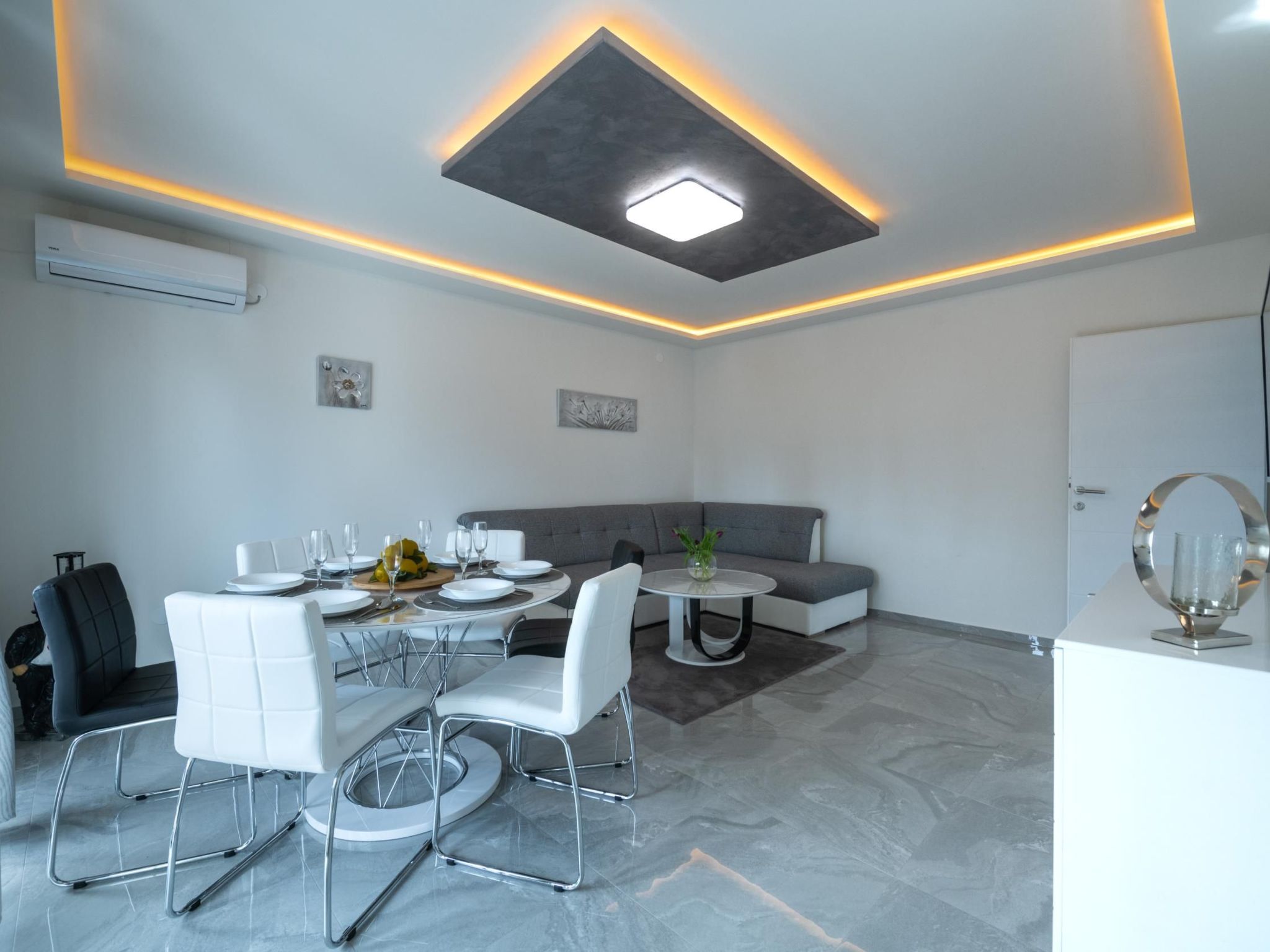 Villa LiLi Apt 2 with balcony - Image-tags.info