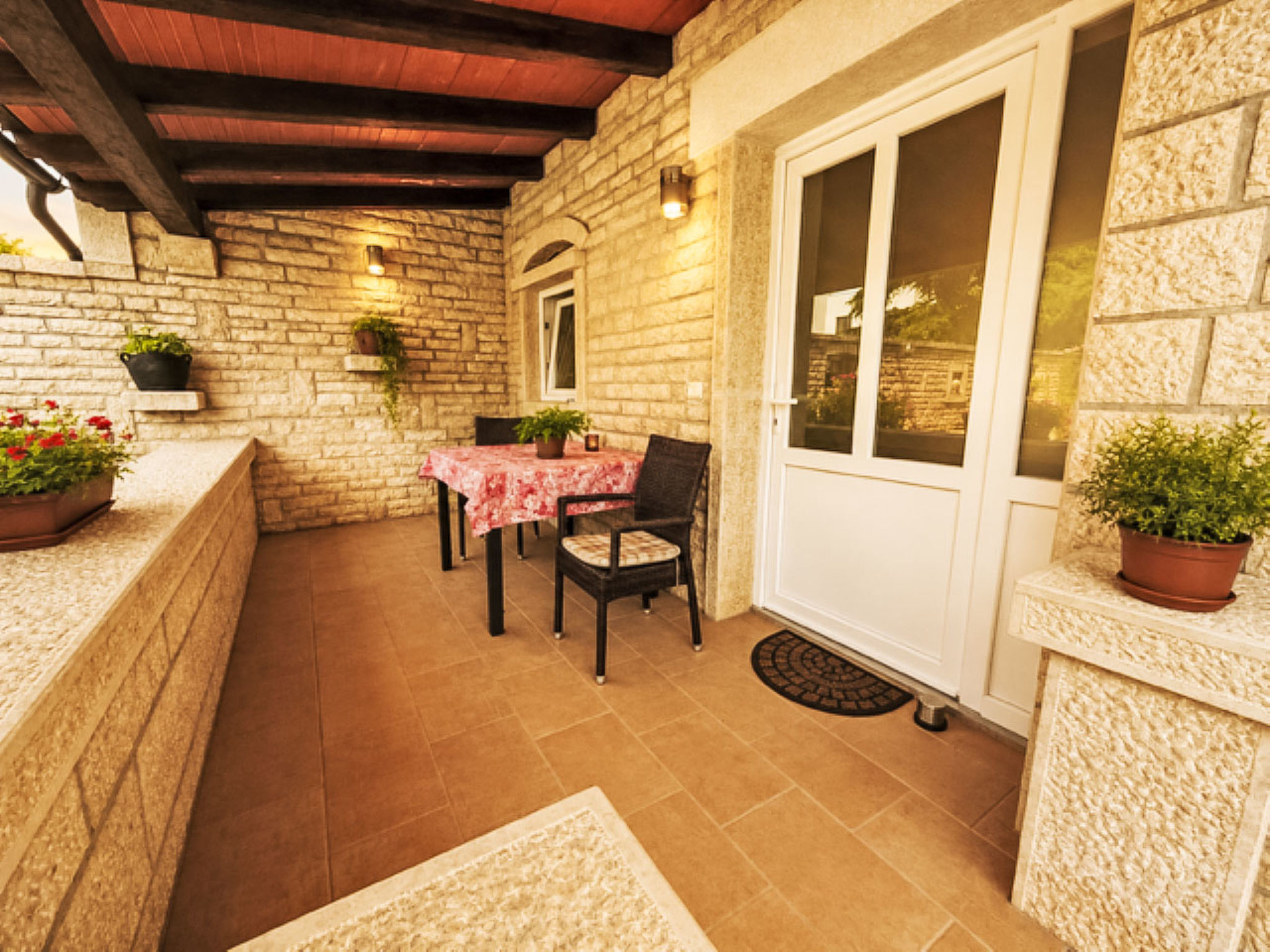 Appartement Silvy 3 in einem Steinhaus im istris - Buiten