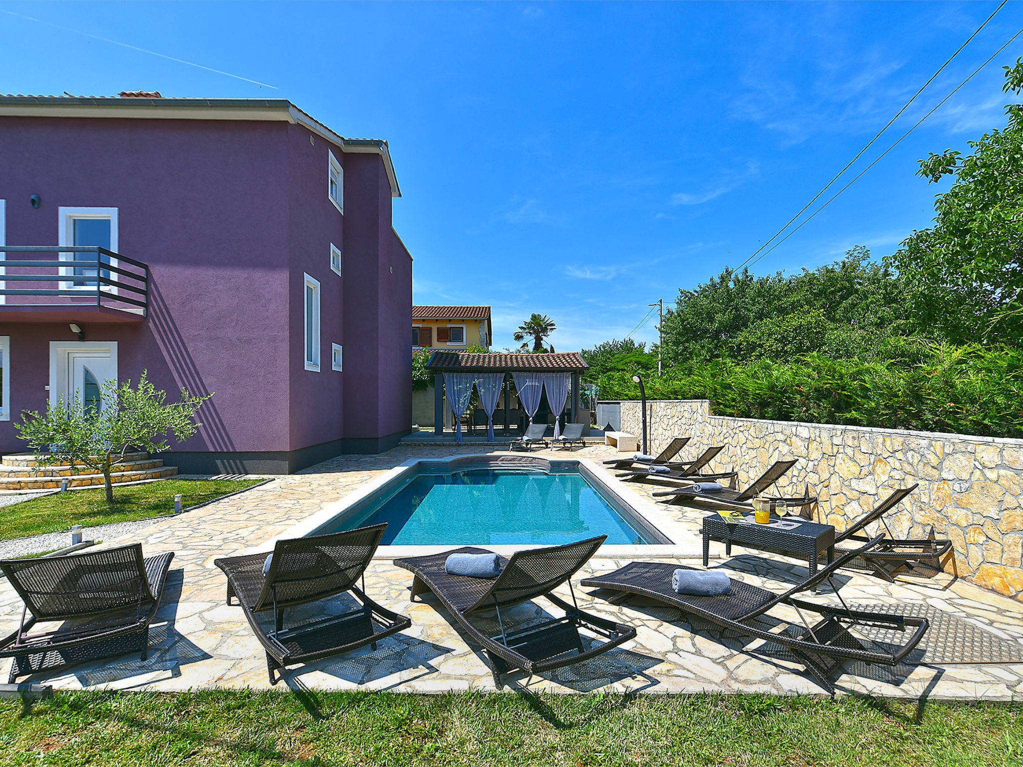 Villa 2019 - Buiten