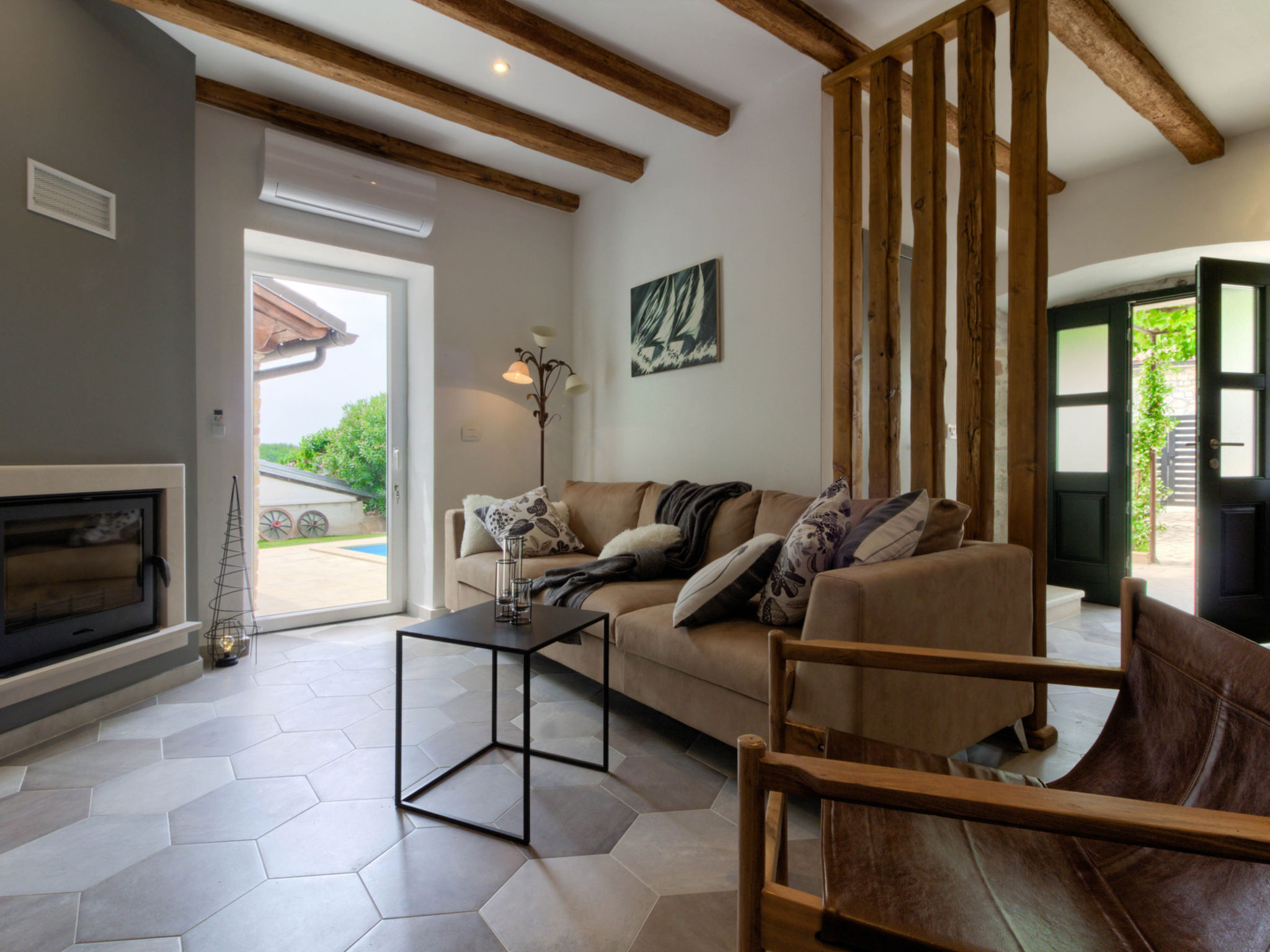 Villa Parentium - Binnen