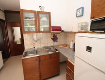 Knus appartement voor 2 met tuin en bbq in Dracevac, Istrië - thumbnail 4