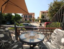 Intieme suite voor 2 met balkon en overdekte parking in Dracevac, Istrië - thumbnail 4