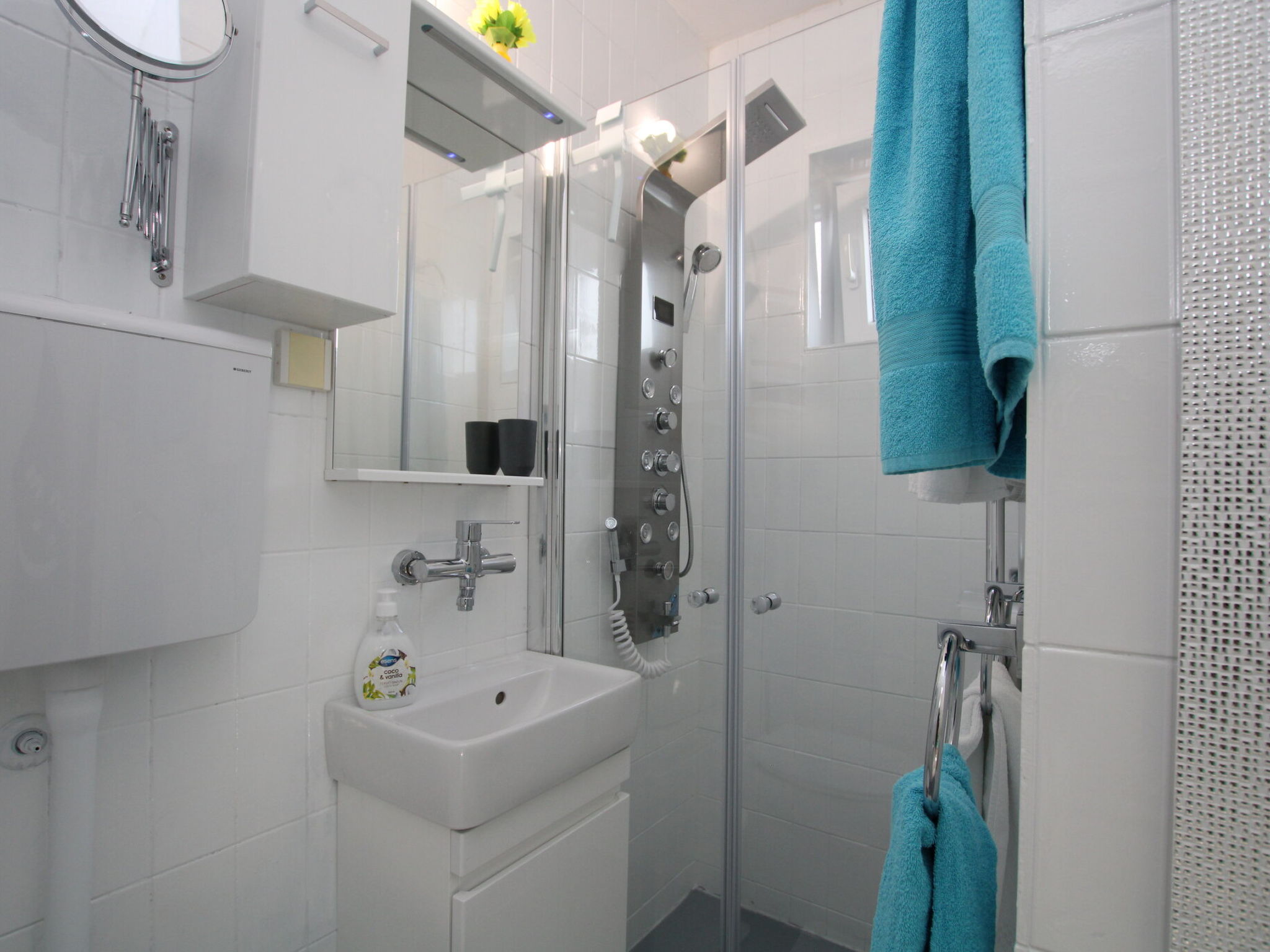 Blue Adria Suite 3 / HR-11068-02 - Binnen