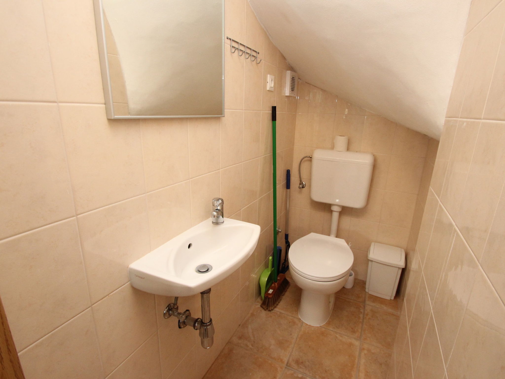 Cottage Vinkovic / HR-11044-01 - Binnen