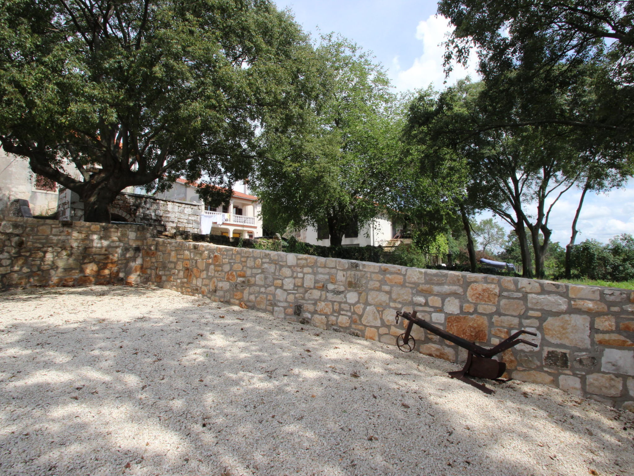 Cottage Vinkovic / HR-11044-01