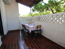 Appartement Sasa B4 met terras en tuin in Istrië, 5 pers. - thumbnail 2