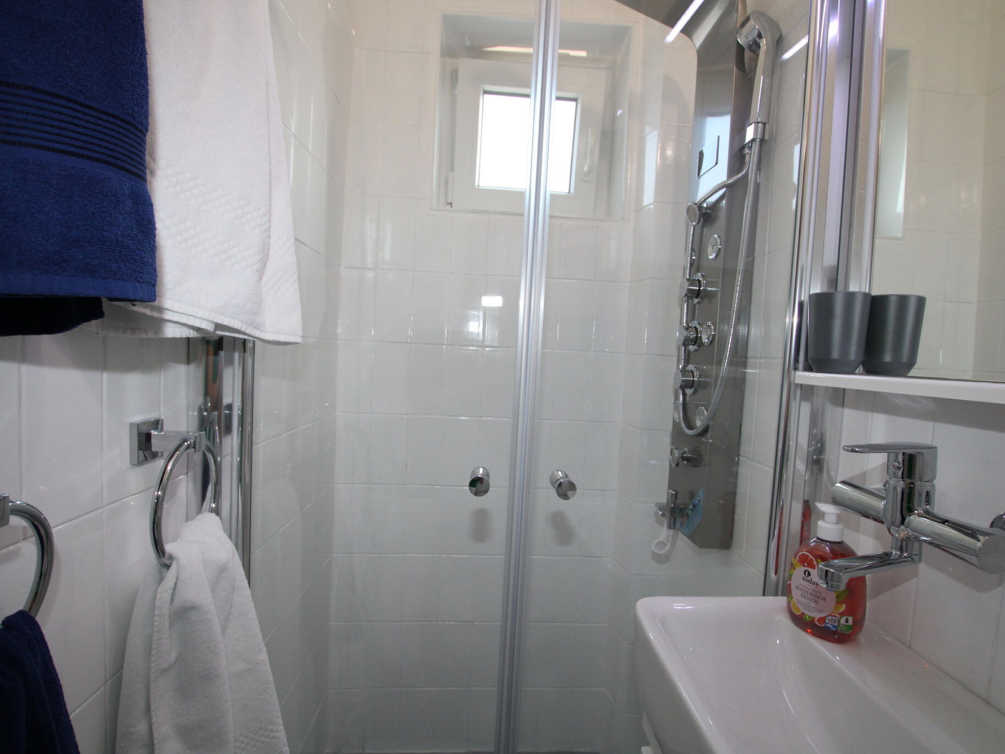 Blue Adria Suite 4 / HR-11068-01 - Binnen