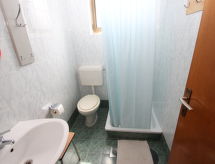 Knusse vintage kamer op 150 meter van de Adriatische Zee in Dracevac - thumbnail 5