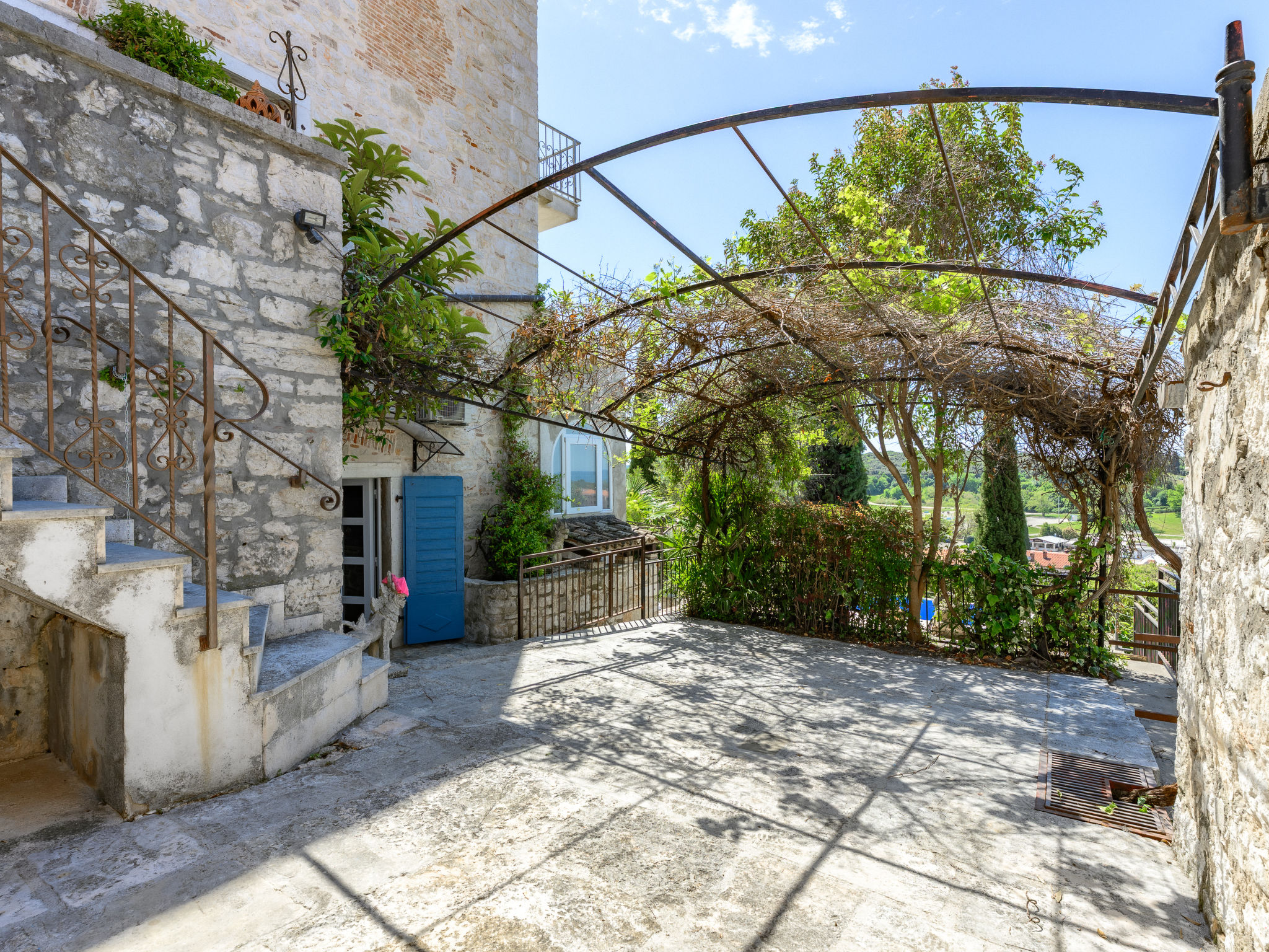 Giardino Orsera - Outside