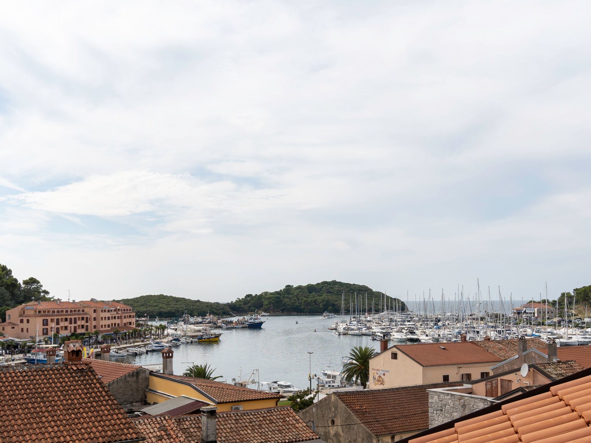 Schöne Wohnung in Vrsar mit Großer Terrasse-Image-tags.info