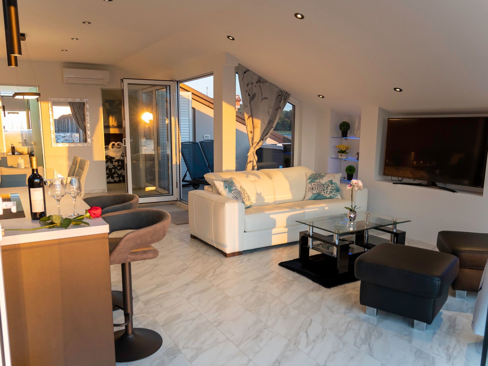 Schöne Wohnung in Vrsar mit Großer Terrasse-Image-tags.info