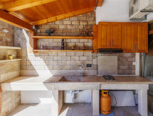 Ruim appartement voor 6 personen met tuin, vlakbij zee en Vrsar - thumbnail 6