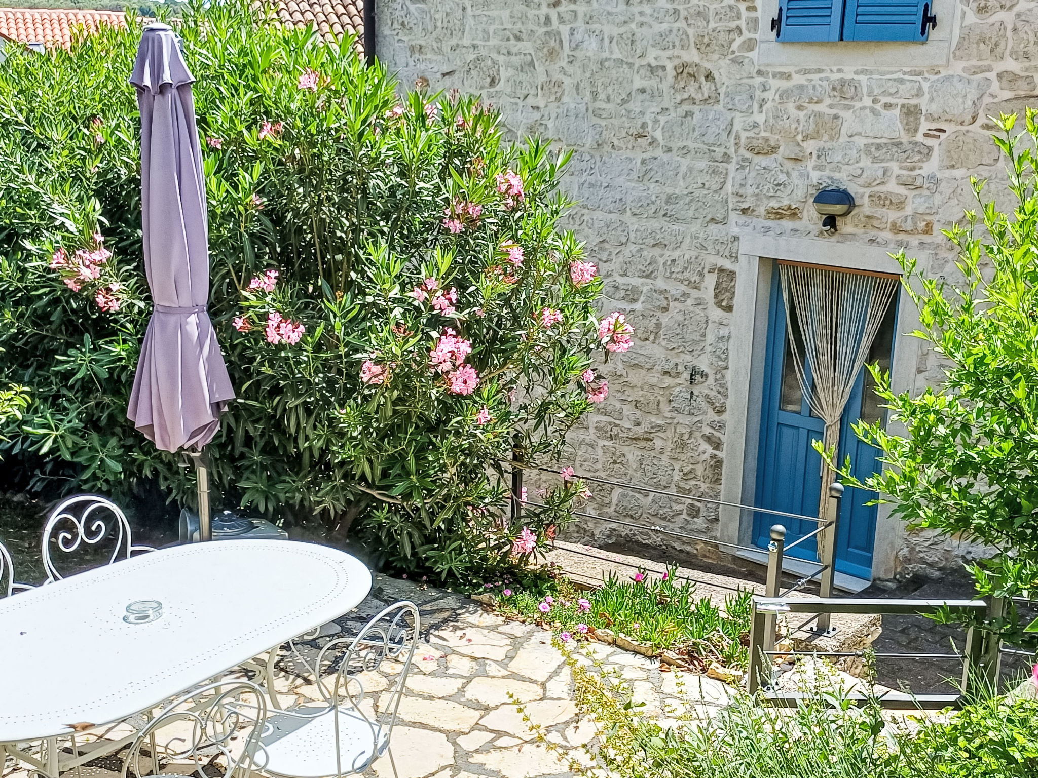 App Nirvana mit Garten in der Altstadt von Vrsar