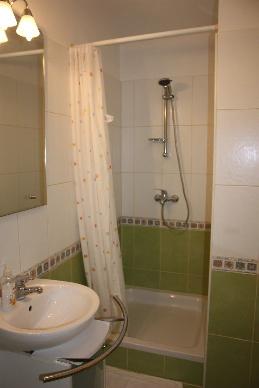 App Nirvana mit Garten in der Altstadt von Vrsar-Image-tags.info