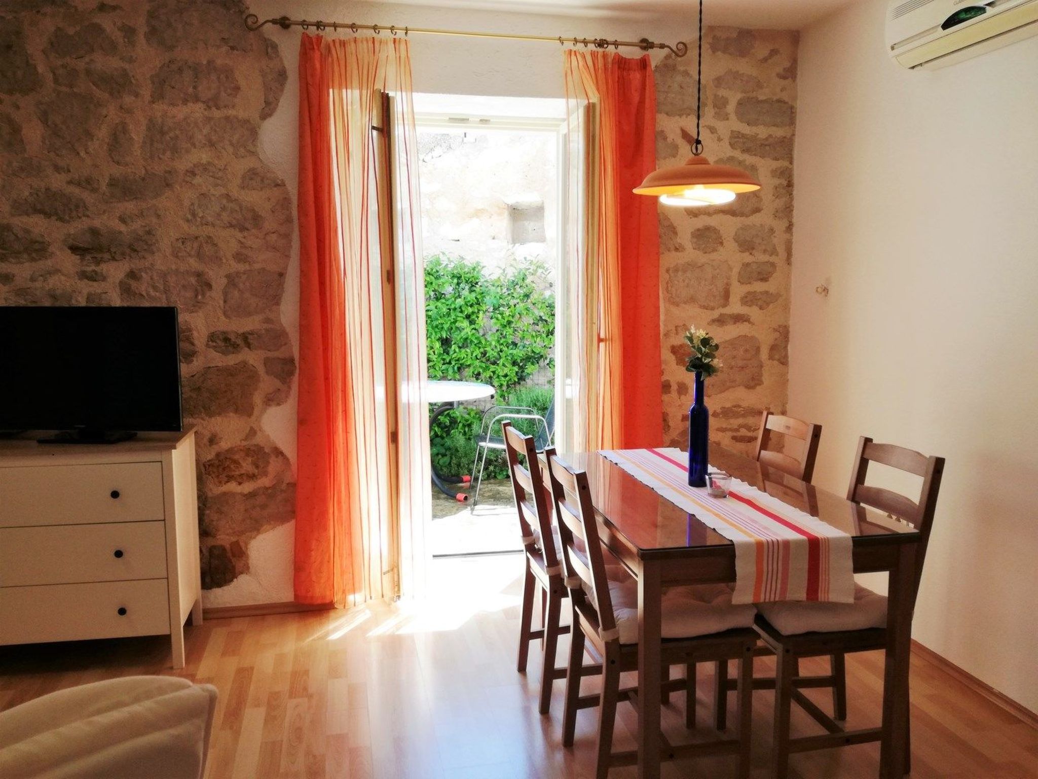 Appartament Nirvana-Image-tags.info