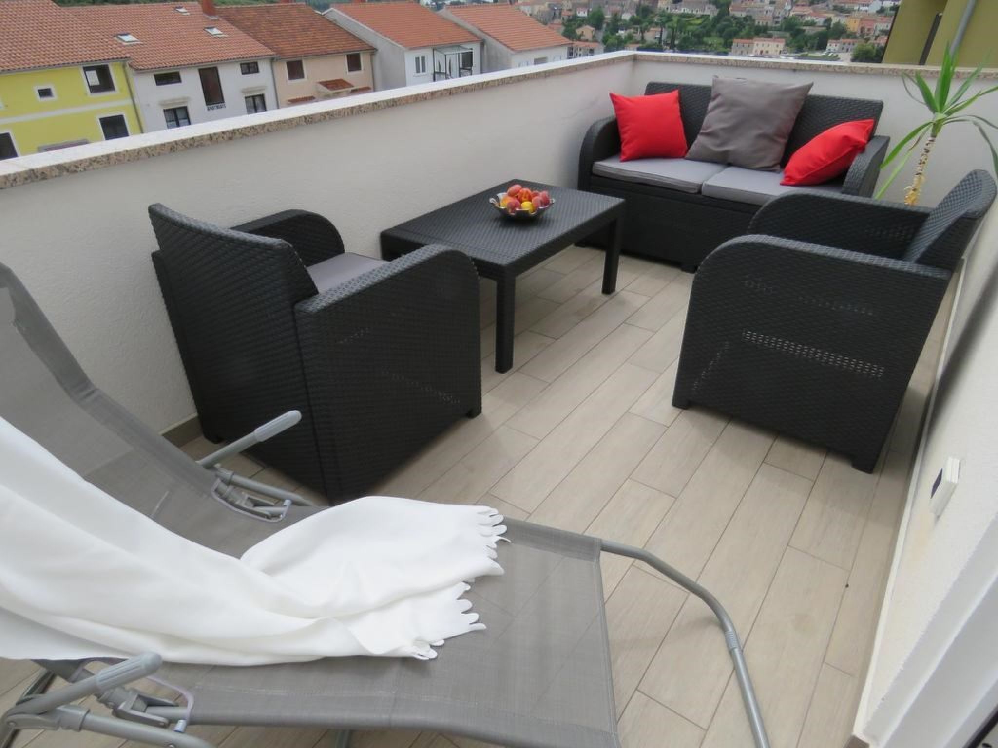 Apartments Villa Urbajs - Comfort Two-Bedroom Apartment with Sea View and Balco - Image-tags.info