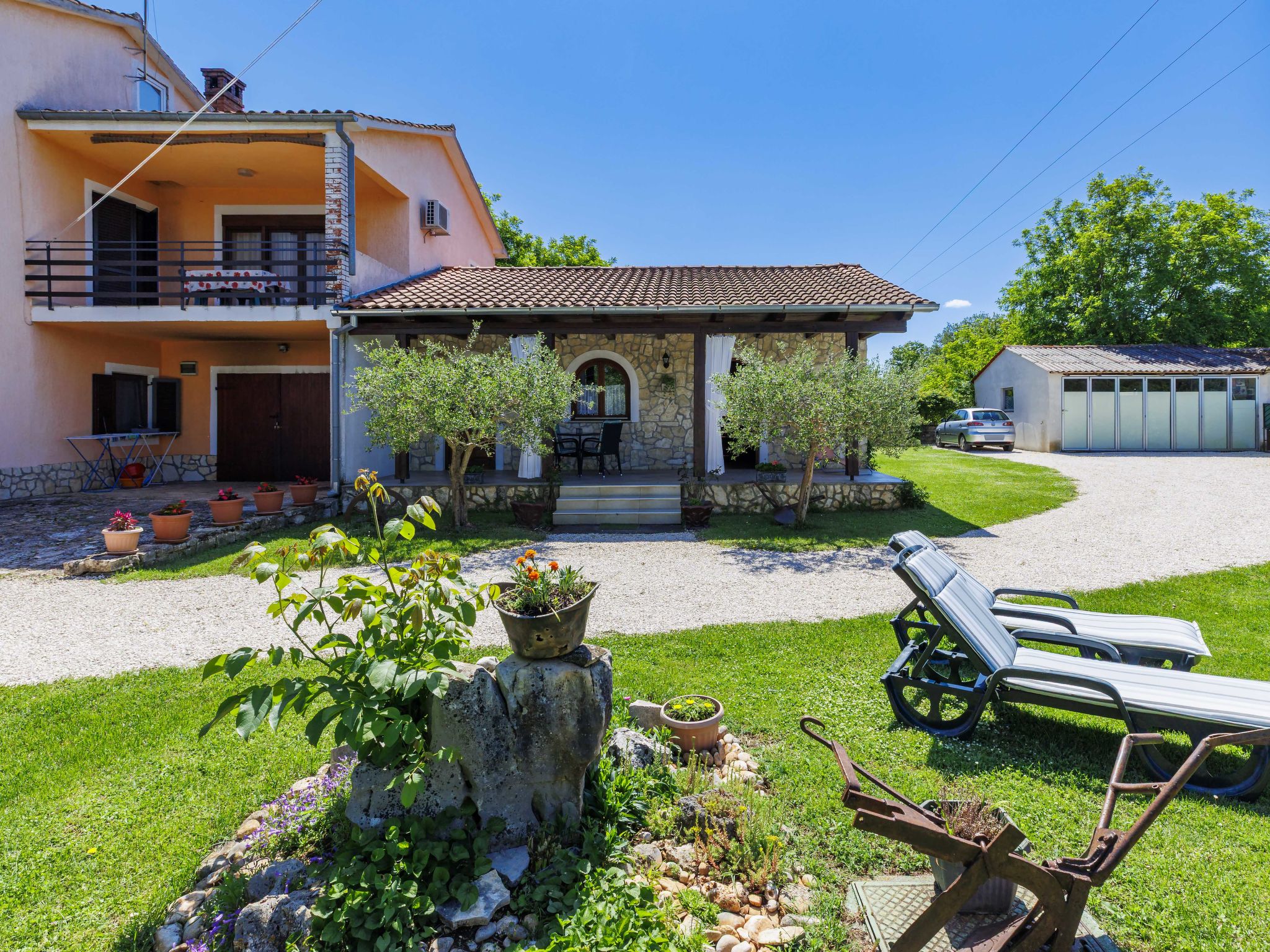 Cekić-Buiten