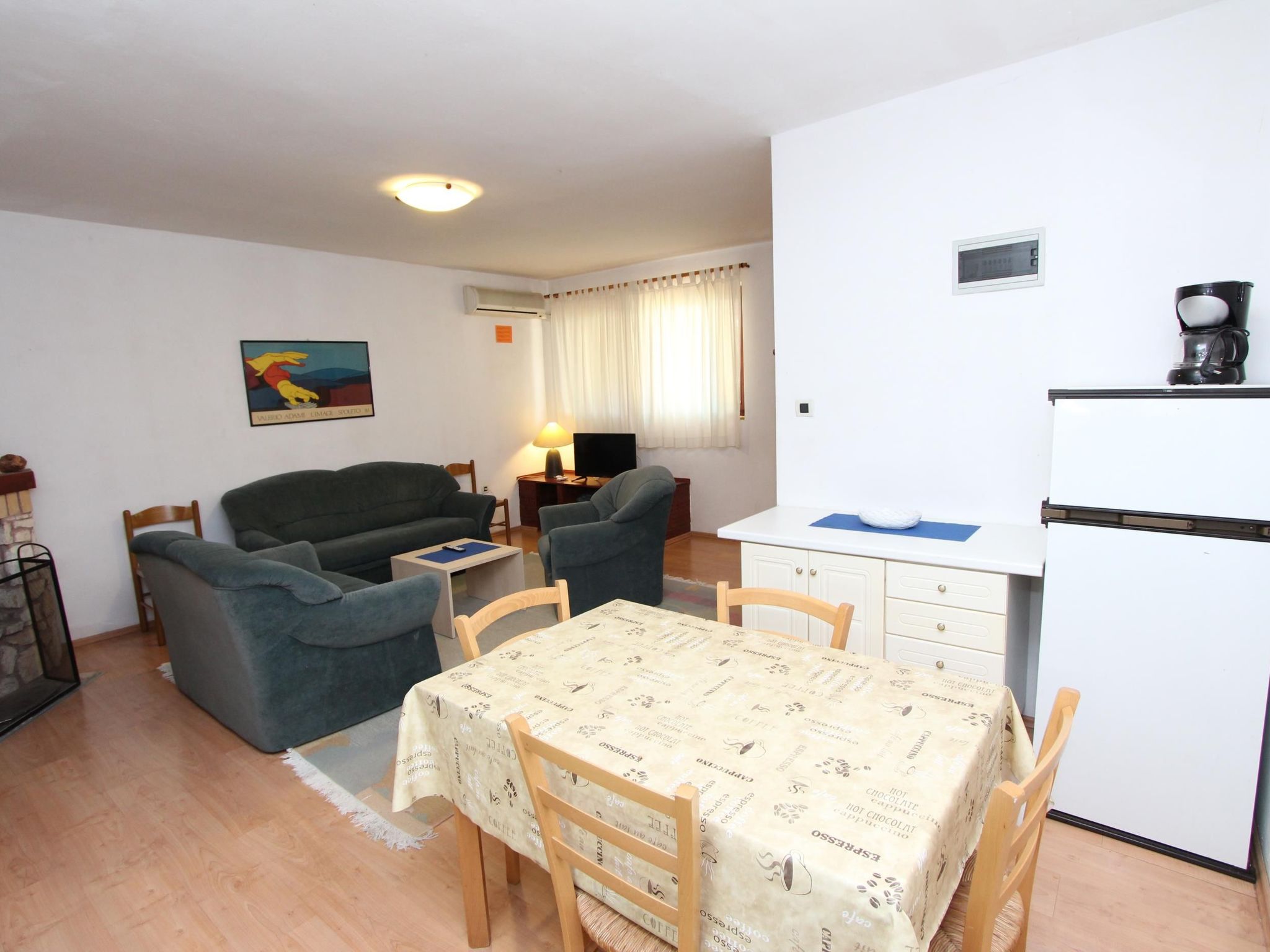 Nette Ferienwohnung in Rovinj mit Offenem Kamin-Binnen