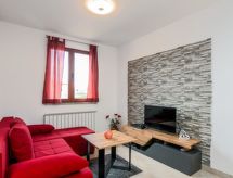 Romantisch vrijstaand vakantiehuis voor 2 bij zee in Rovinj, 600m van strand - thumbnail 1