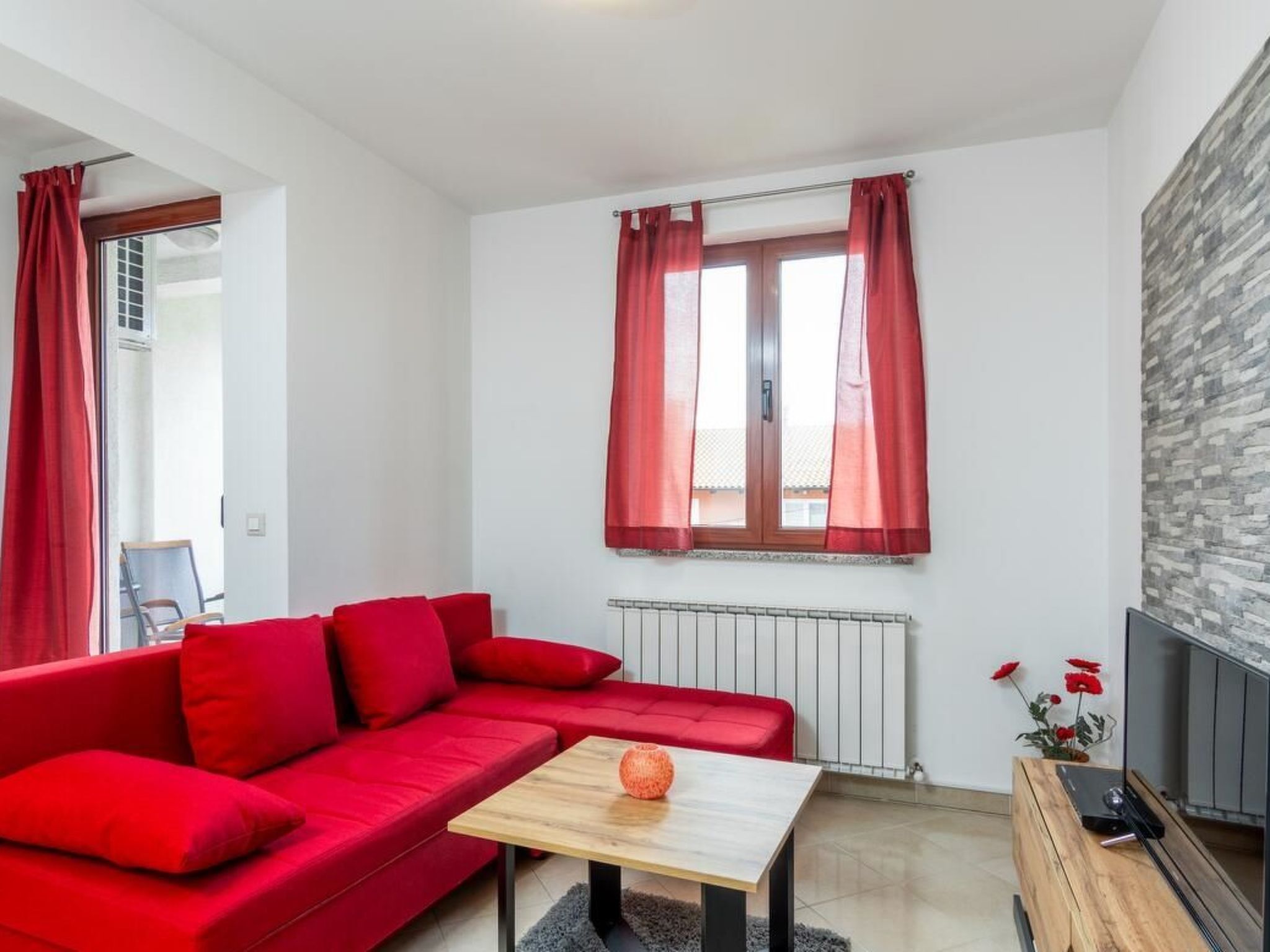 Vrancić3-Image-tags.info