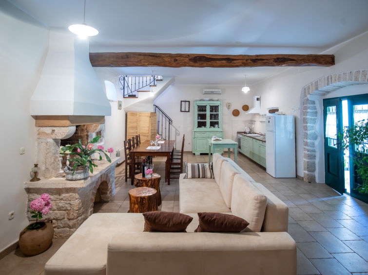 Search and Stay destination Domijanići, Istarska županija - Croatia from AU$ 191. Marija (ROJ422)