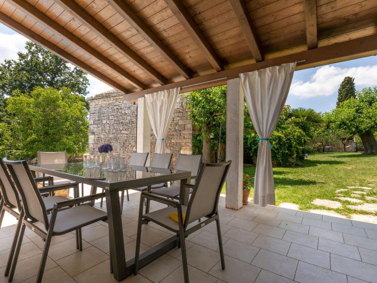 Search and Stay destination Domijanići, Istarska županija - Croatia from AU$ 191. Marija (ROJ422)